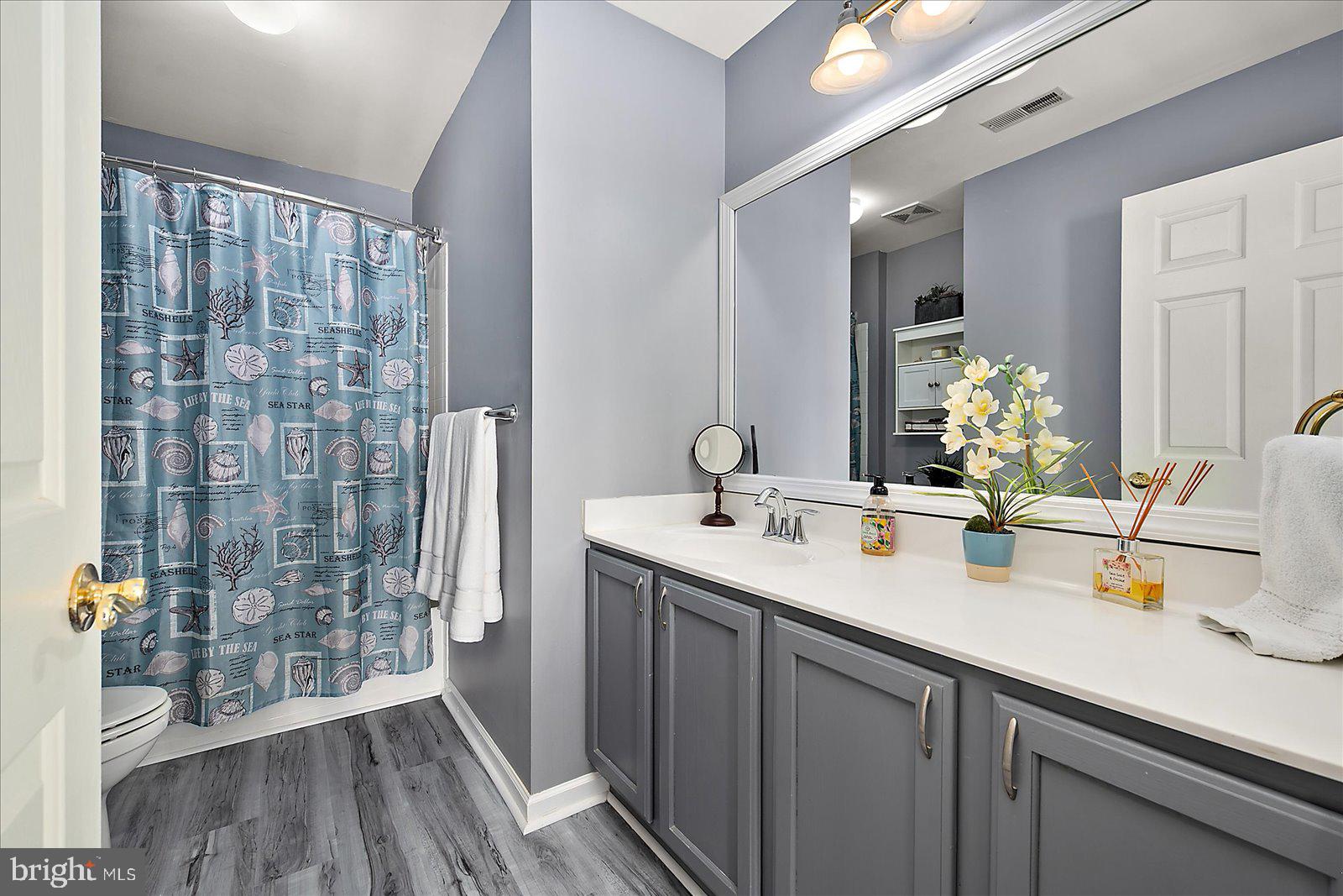 FRANKLIN KNOLL - Residential