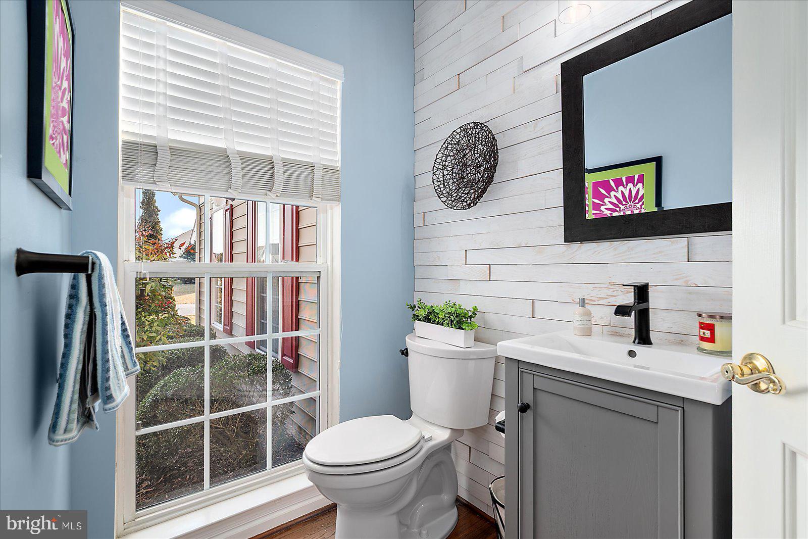 FRANKLIN KNOLL - Residential