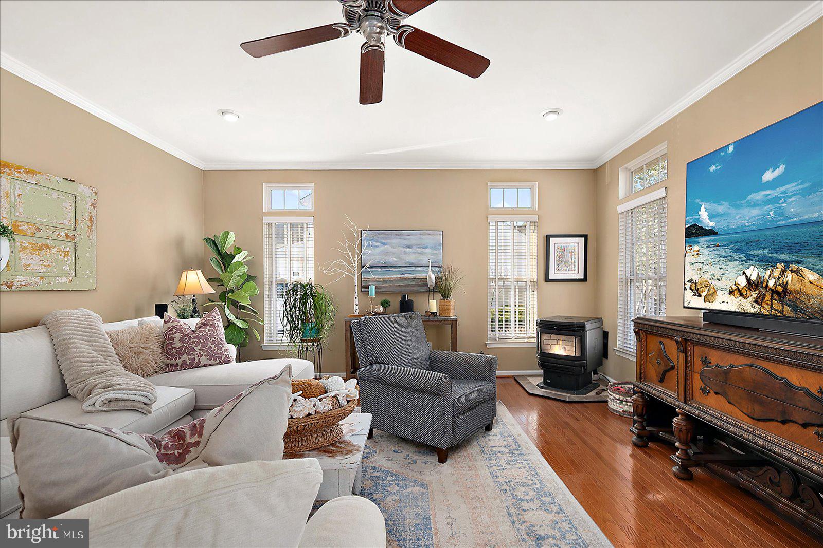 FRANKLIN KNOLL - Residential