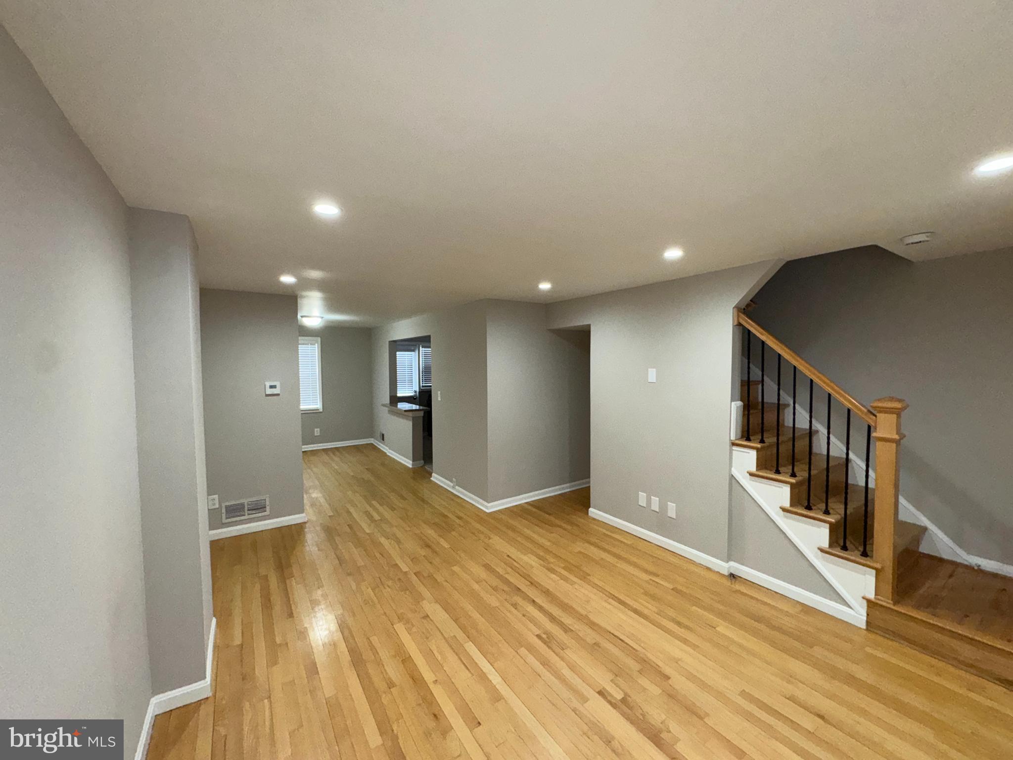 NORTH POINT VILLAGE - Residential