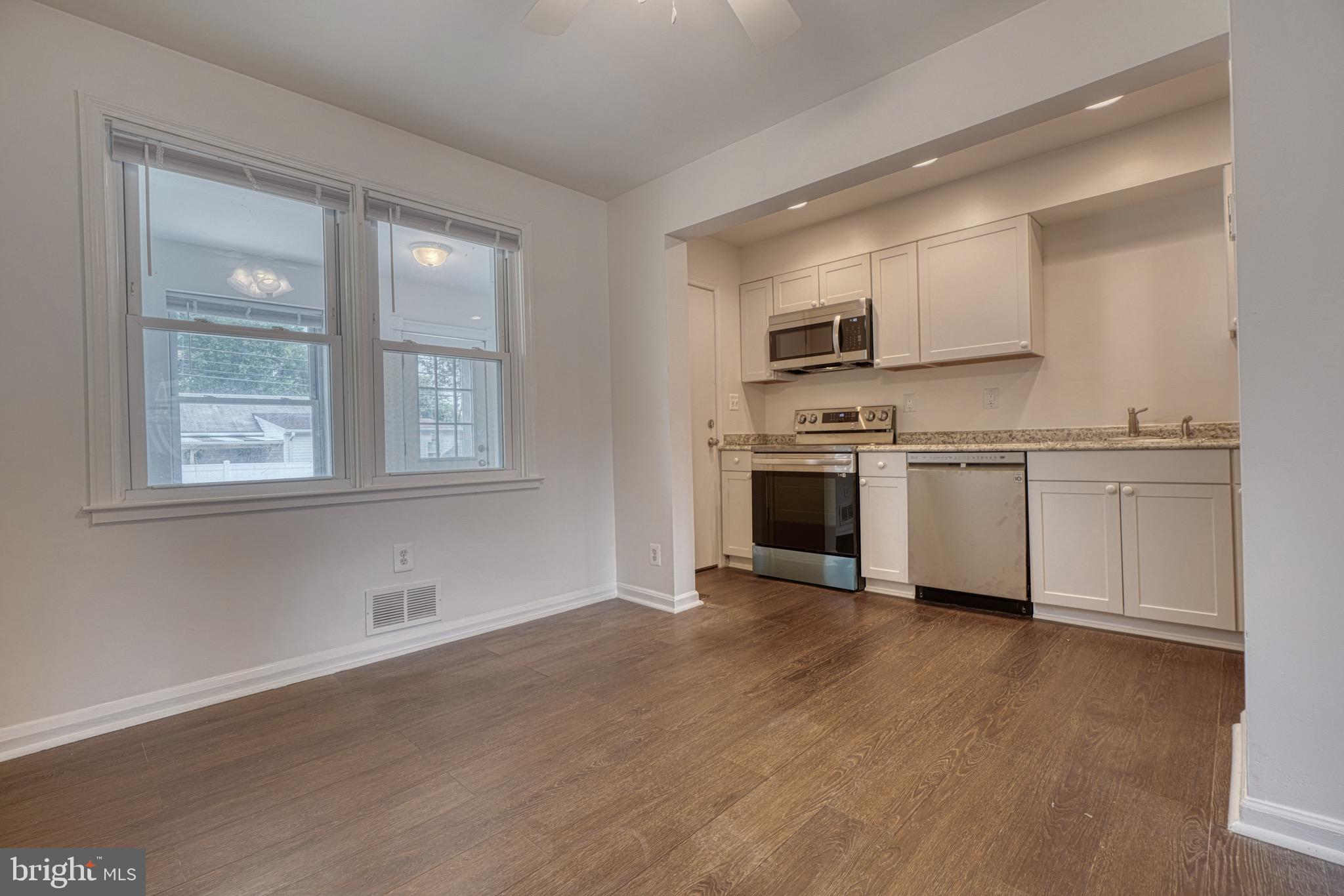 DUNDALK VILLAGE - Residential