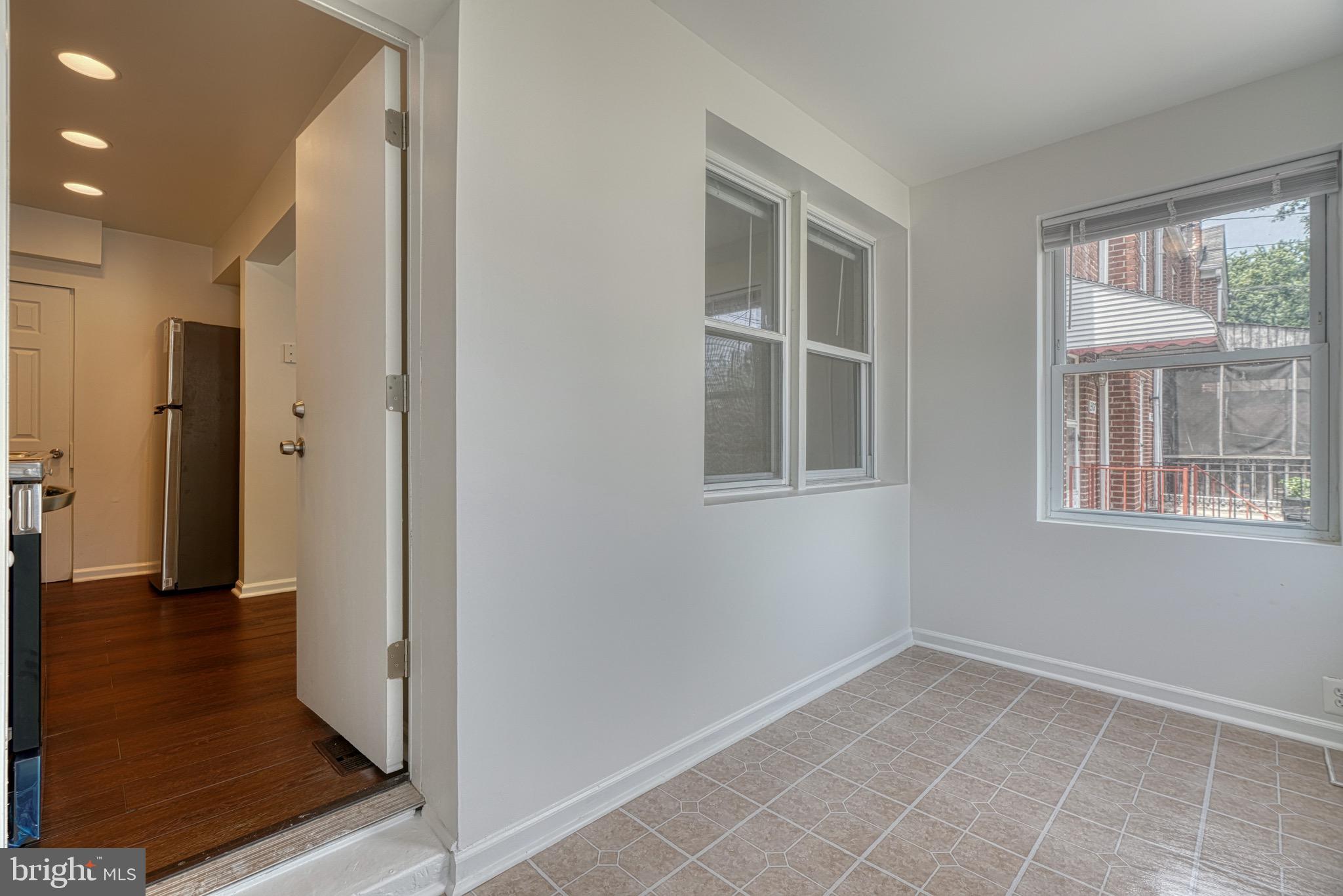 DUNDALK VILLAGE - Residential