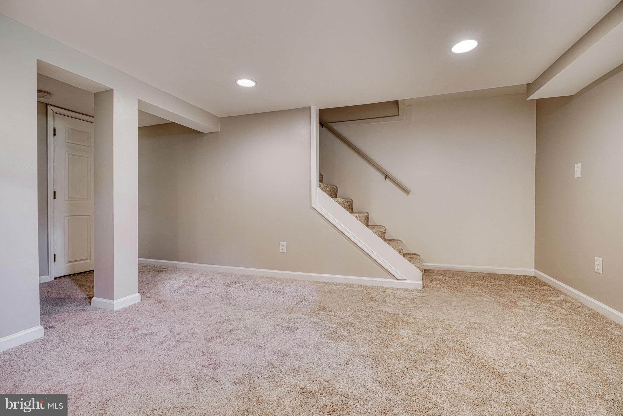 DUNDALK VILLAGE - Residential