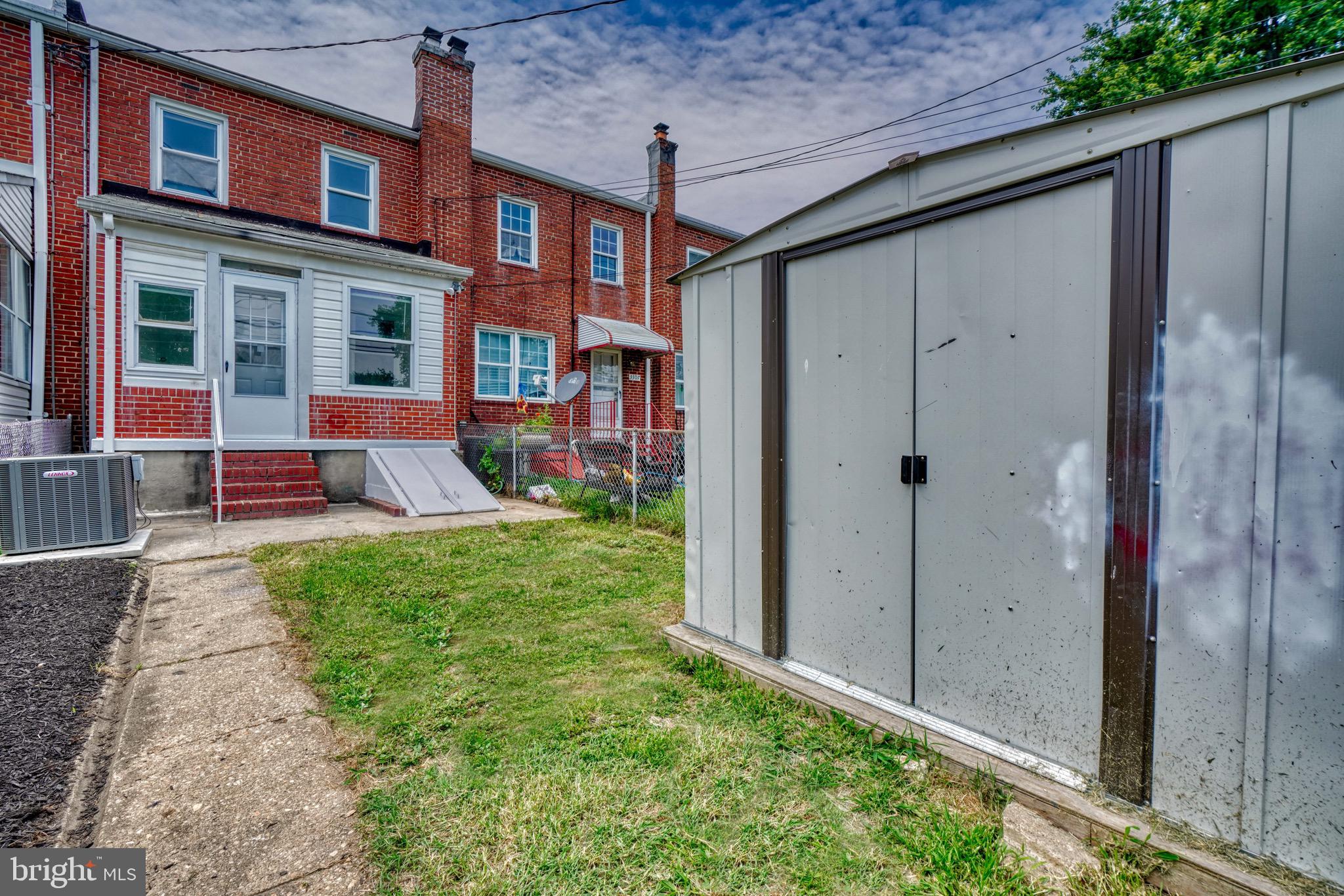 DUNDALK VILLAGE - Residential