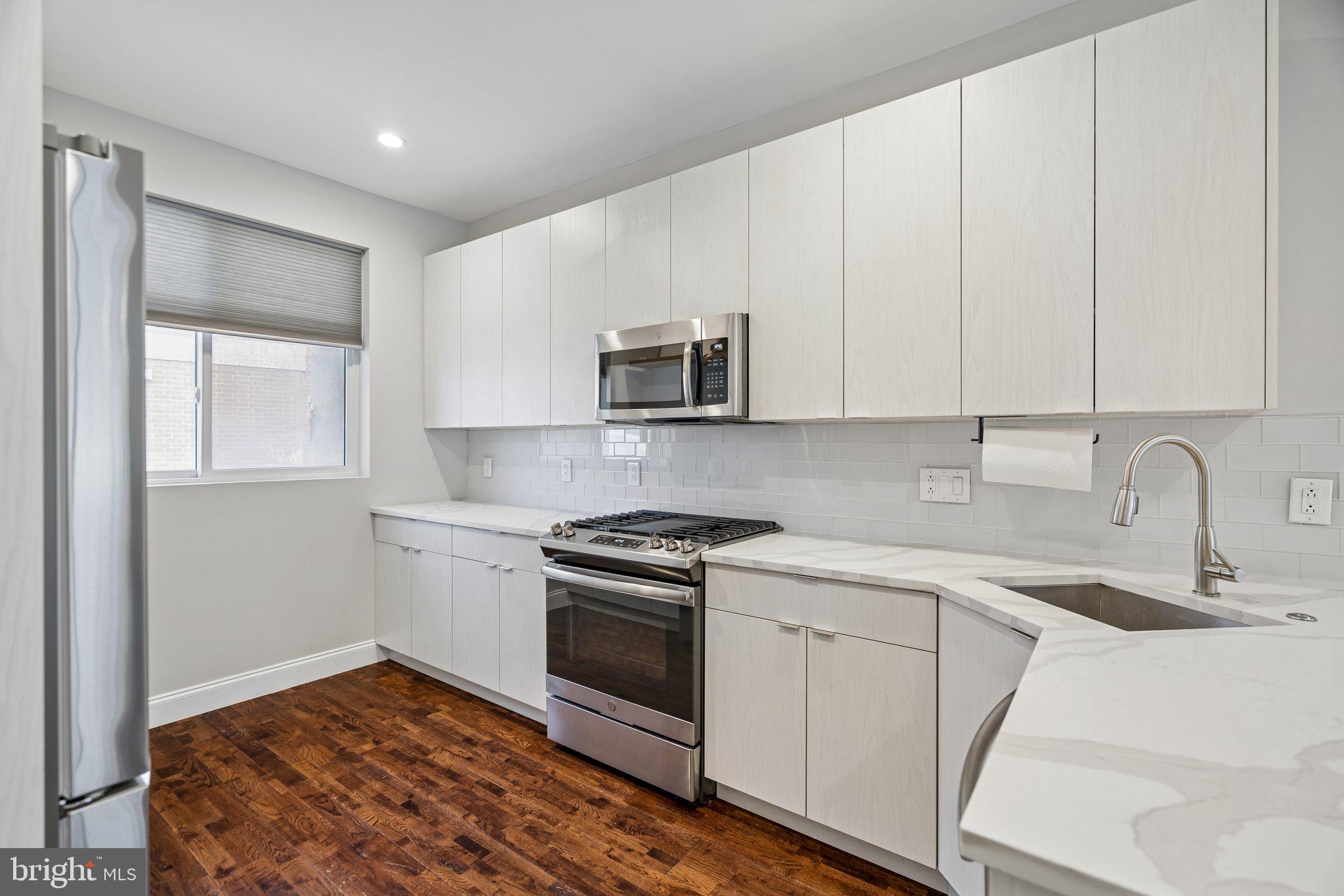 1616 CAMBRIDGE STREET 00 A
