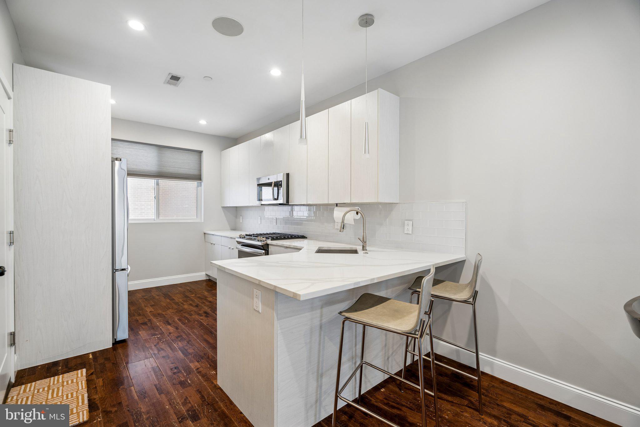 1616 CAMBRIDGE STREET 00 A