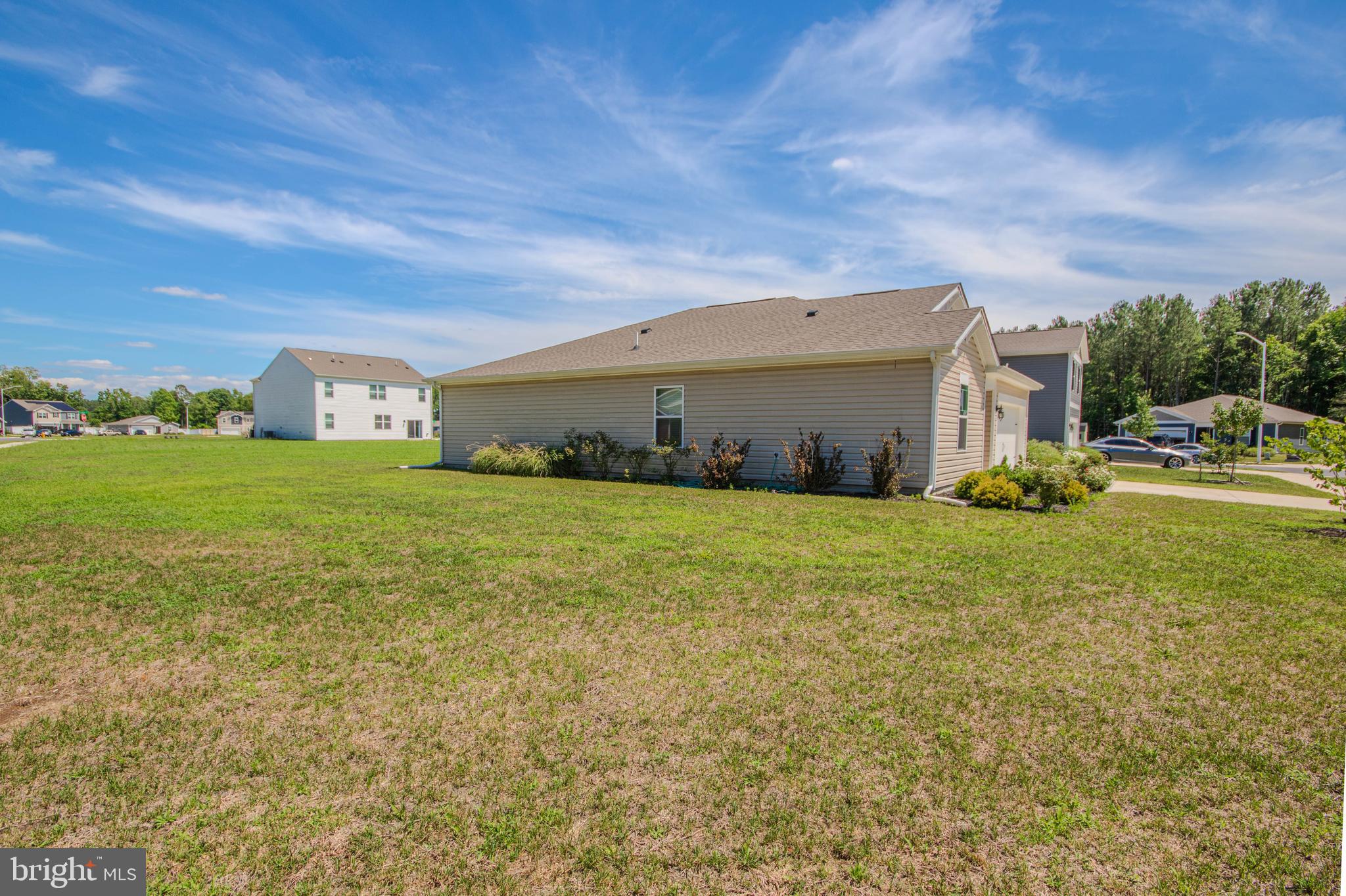 830 TYNE LOOP