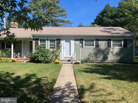 Photo of 402 Maryland Avenue, RIDGELY, MD 21660 (MLS # MDCM2007954)