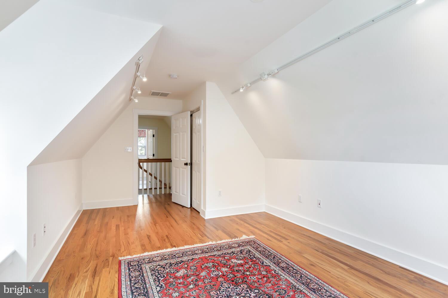 OXFORD - Residential