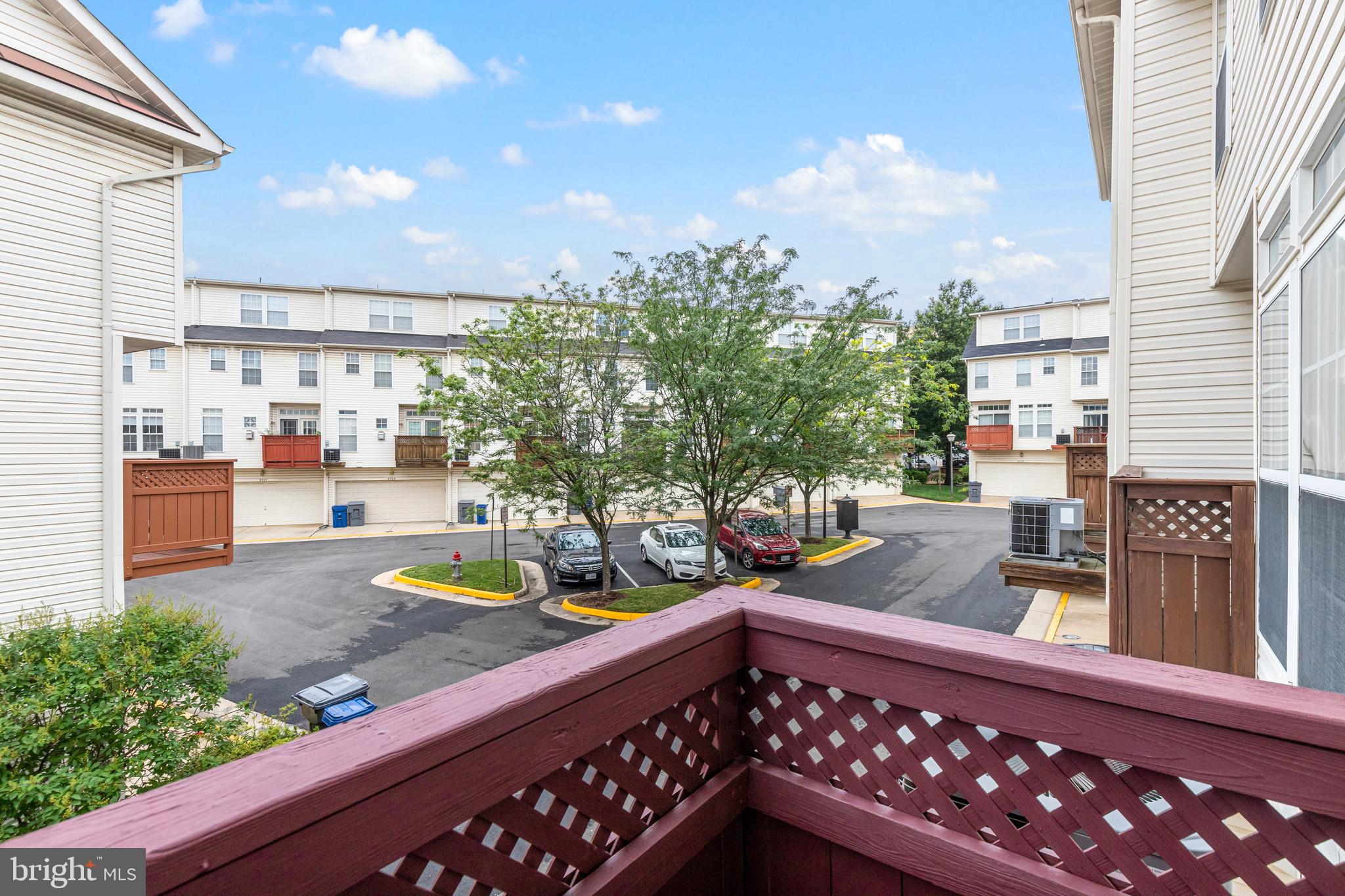 METRO PLACE AT DUNN LORING - Residential Lease