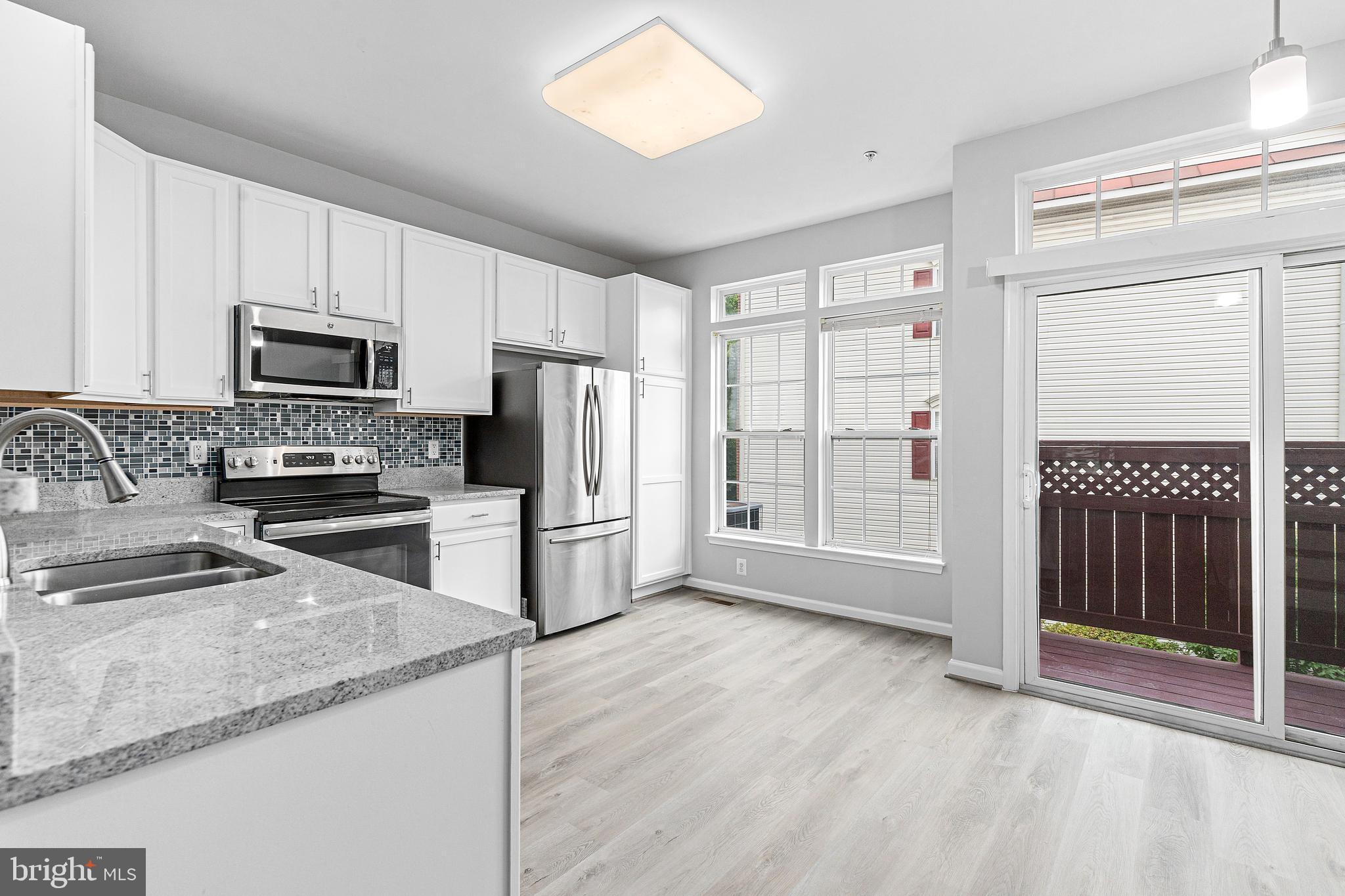 METRO PLACE AT DUNN LORING - Residential Lease