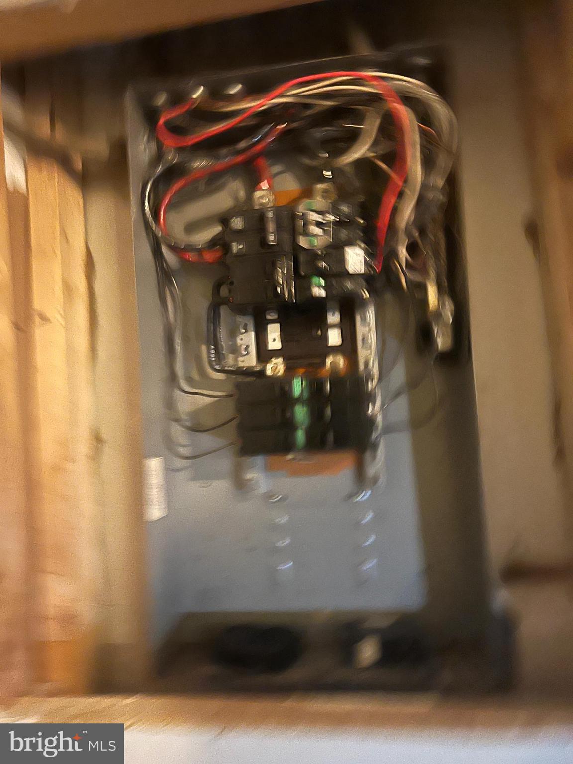 CENTRAL PARK CONDO - Residential