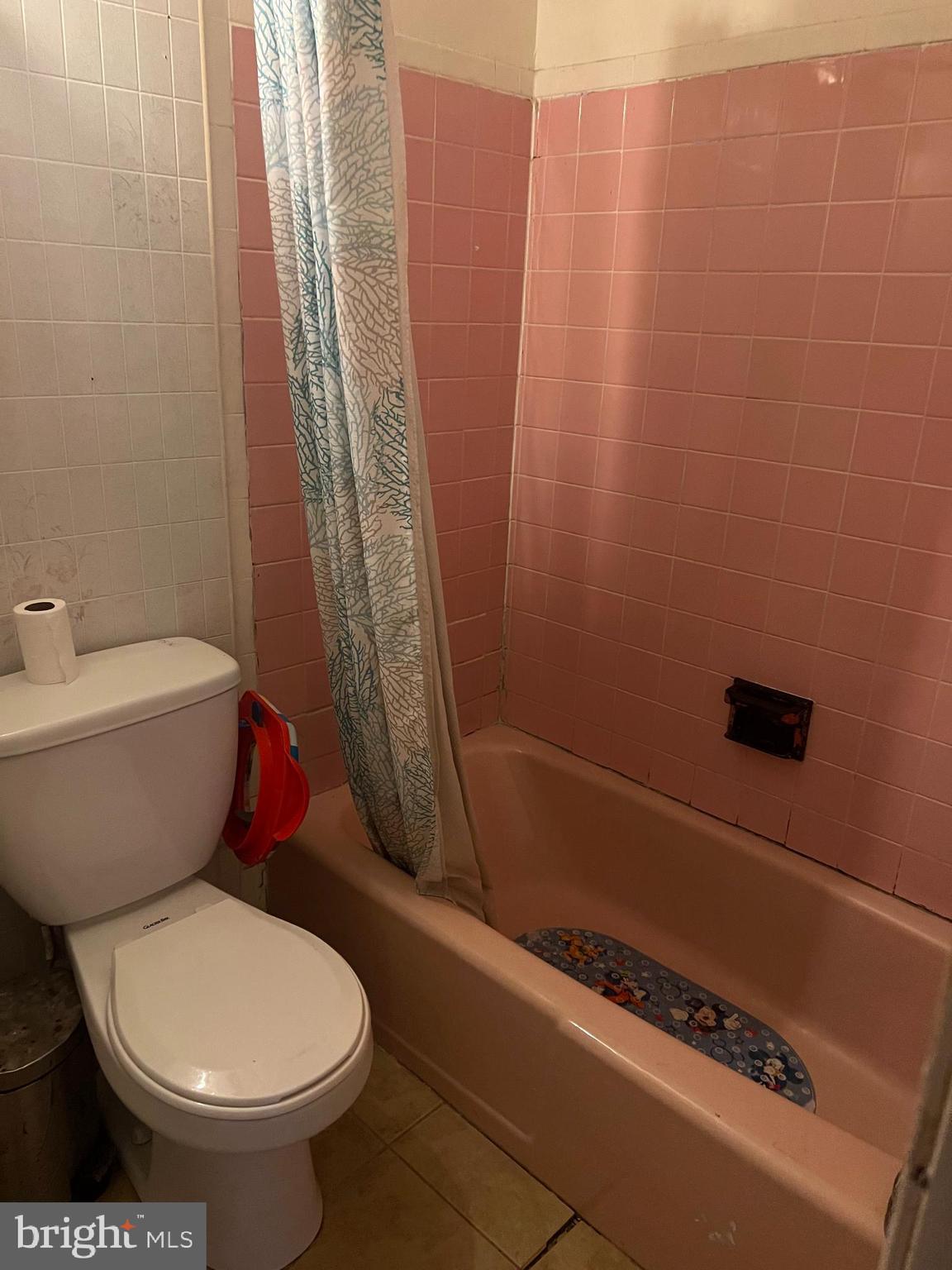 CENTRAL PARK CONDO - Residential