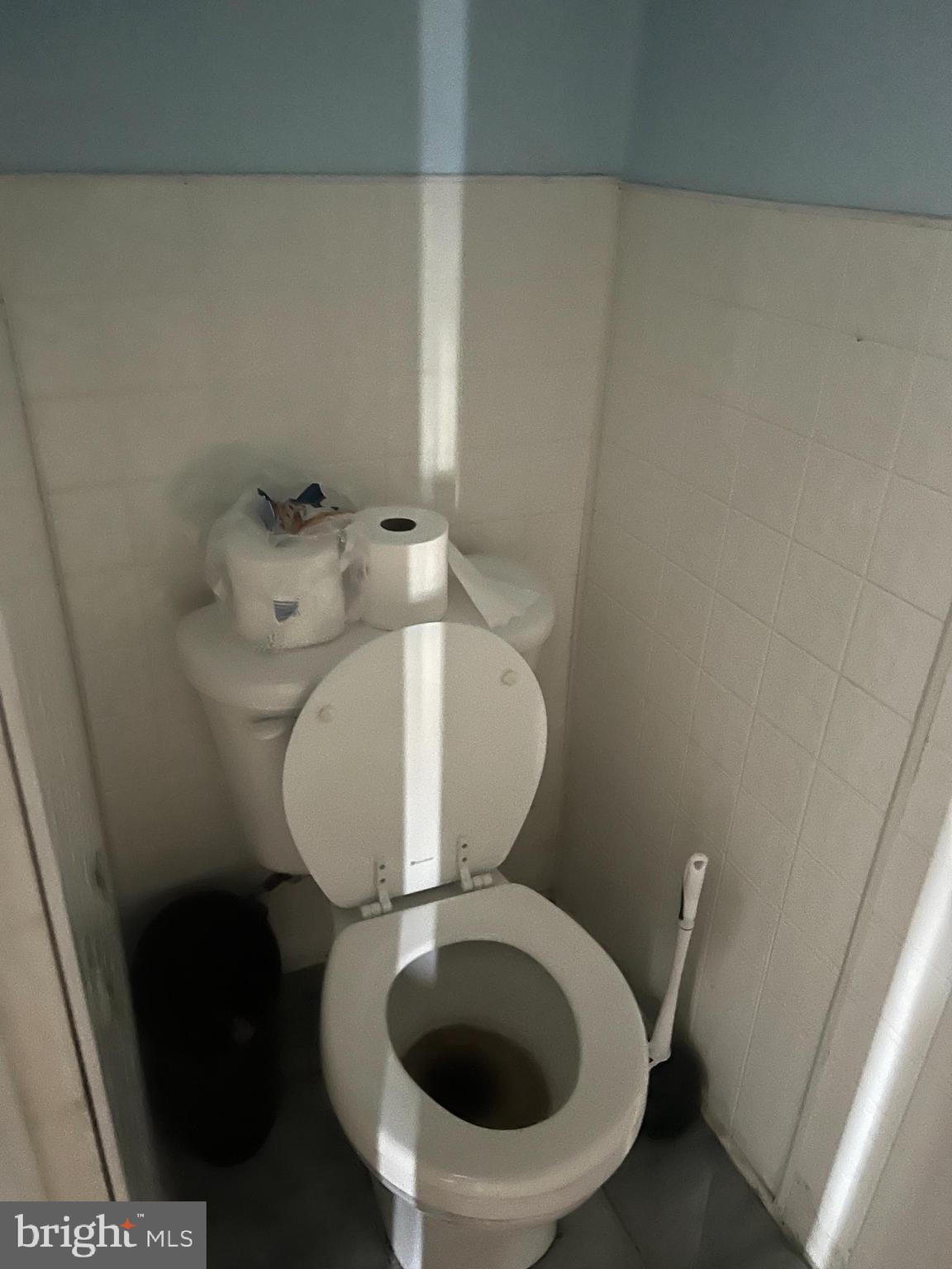 CENTRAL PARK CONDO - Residential