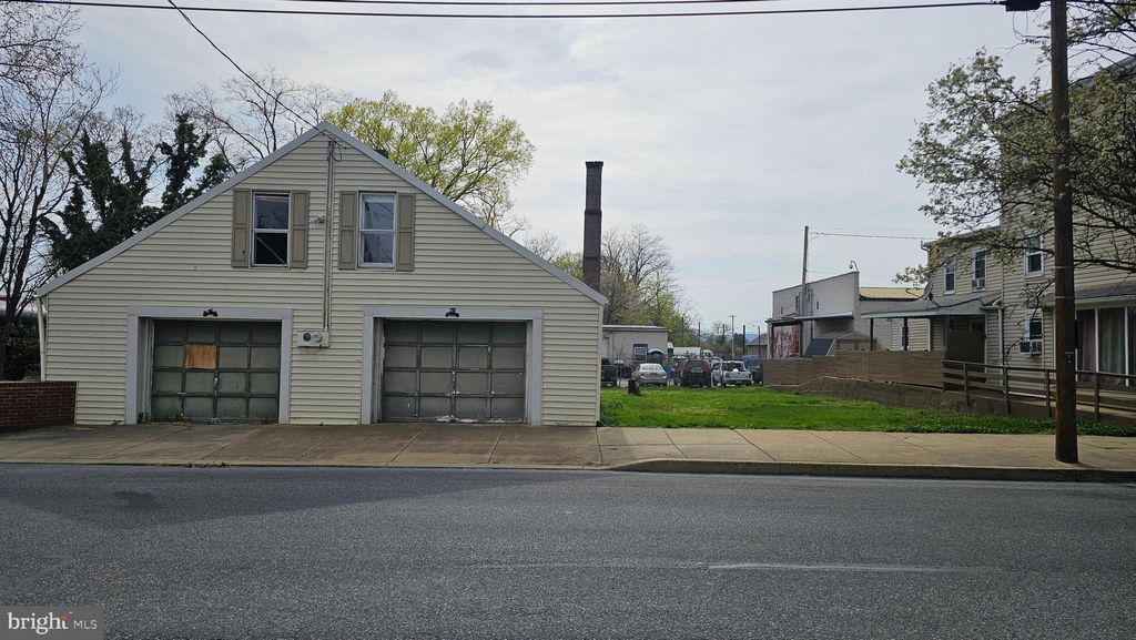 Photo of 316 S 4th Street, COLUMBIA, PA 17512 (MLS # PALA2068640)