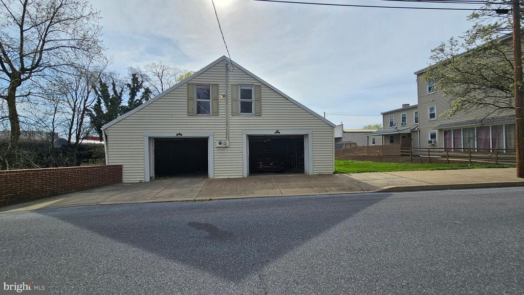 Photo of 316 S 4th Street, COLUMBIA, PA 17512 (MLS # PALA2068640)