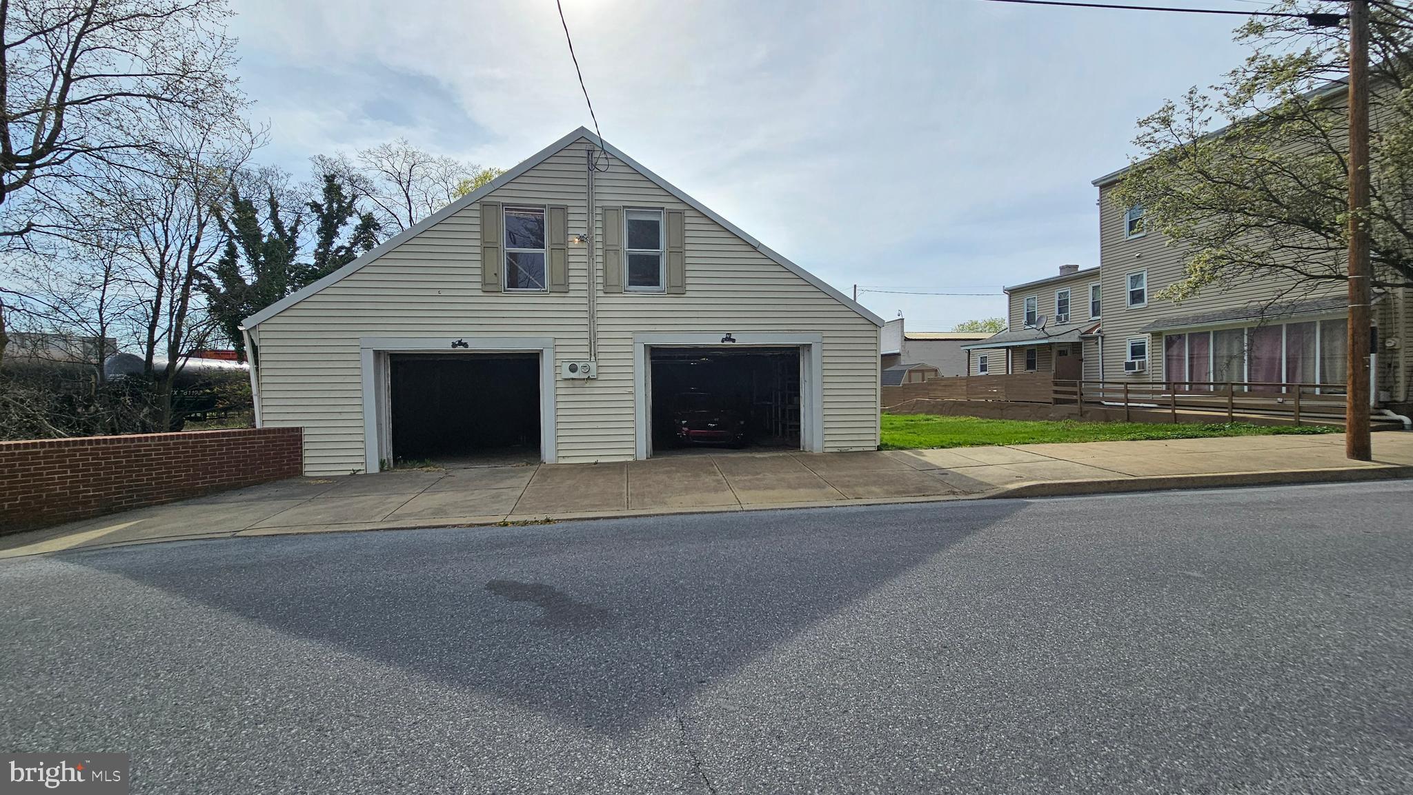 316 S 4TH STREET