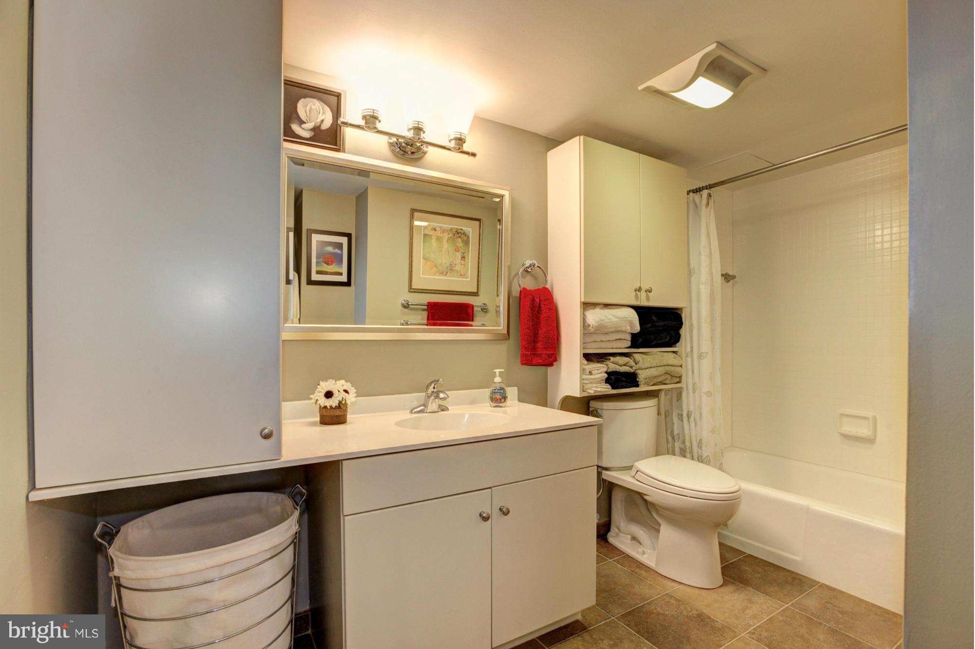 4620 NORTH PARK AVE - Residential