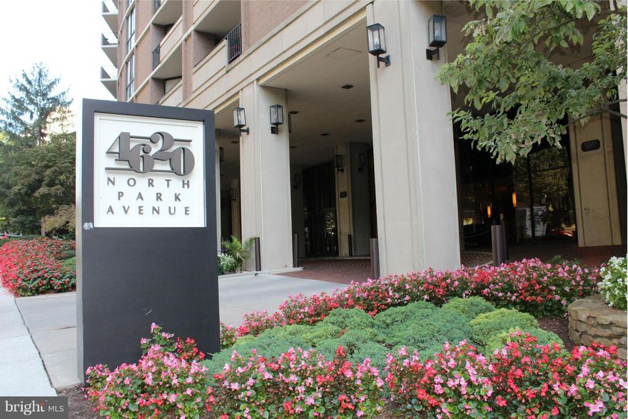 NEW LOOK!!!!!  Ultimate living in this 1 BR + DEN Penthouse condo w/garage space. Renovated kit. w/lots of cabinets, & renovated Baths, floor to ceiling windows, Balcony, Washer & Dryer in unit. BR w/walk-in closet. You will be thrilled with all the closets & built-ins. Wood Floors. Building has fitness ctr, pool, 24 hr front desk, library, party room, extra storage. Metro minutes away.