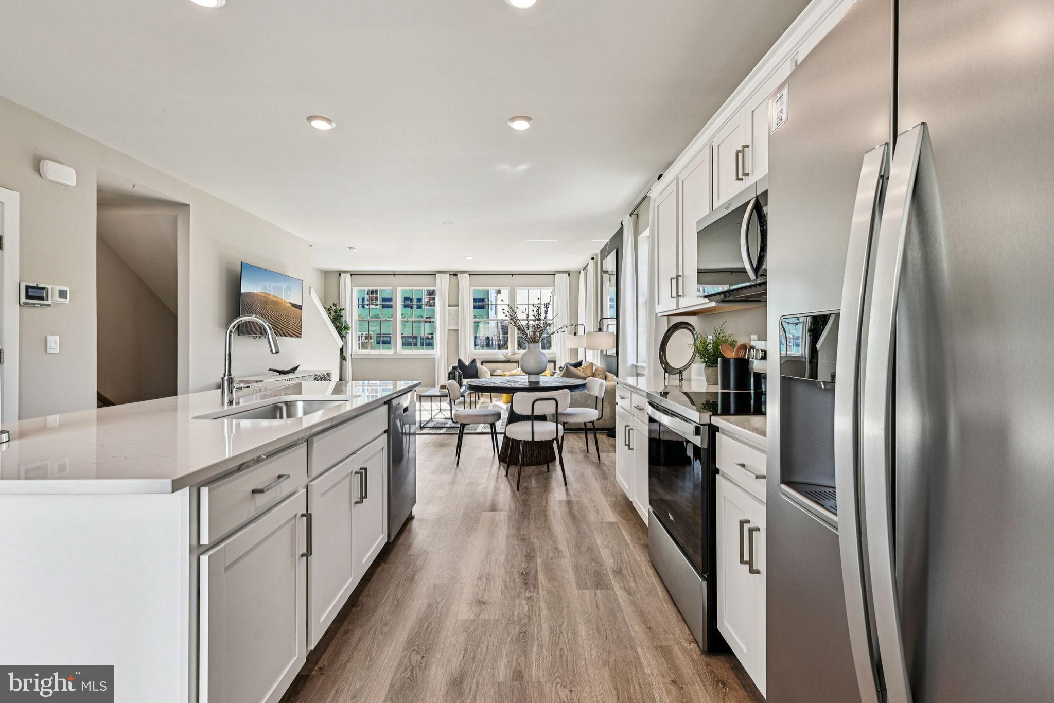 ABRAMS CROSSING - Residential