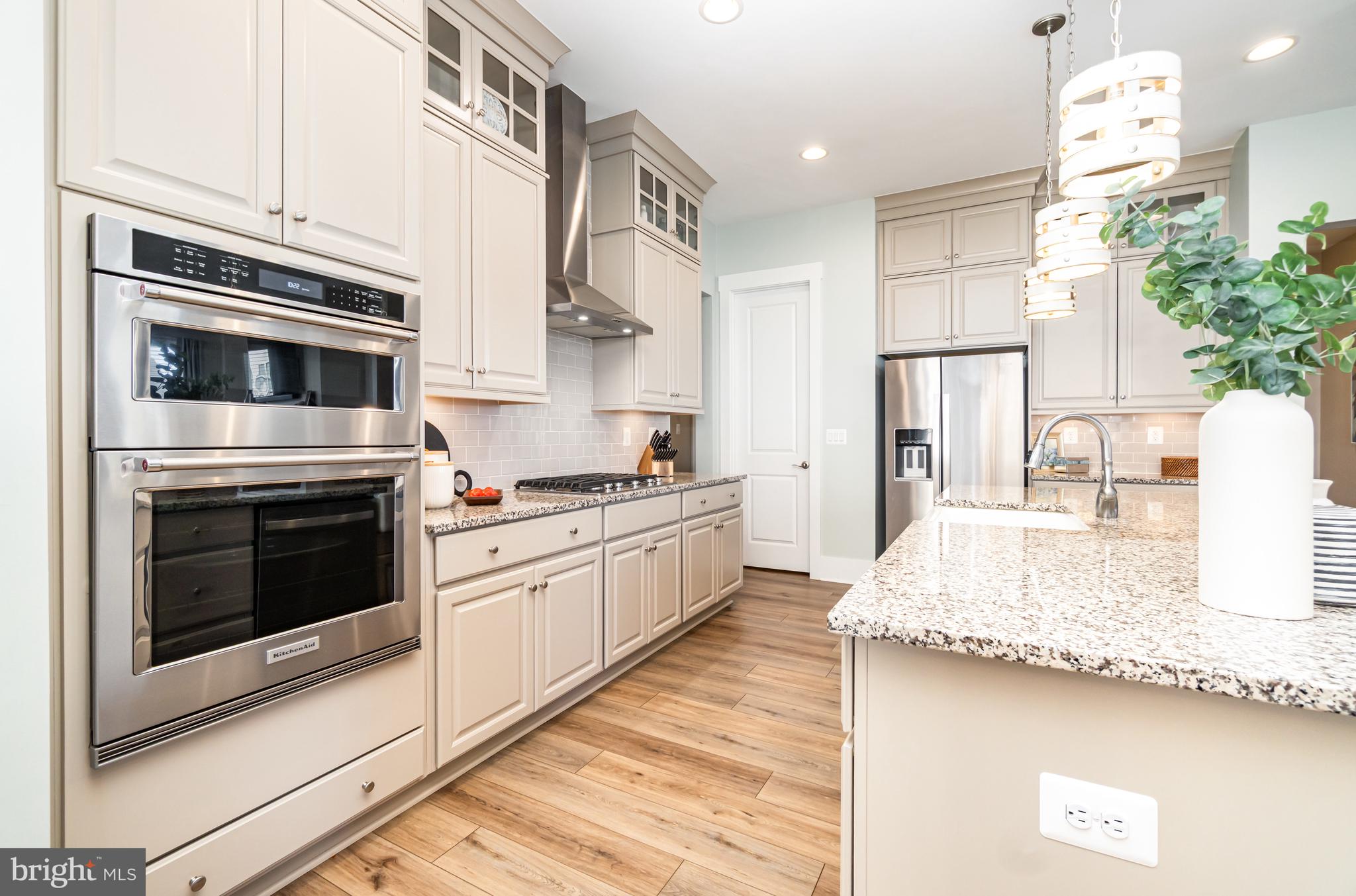 AMBLEBROOK - Residential