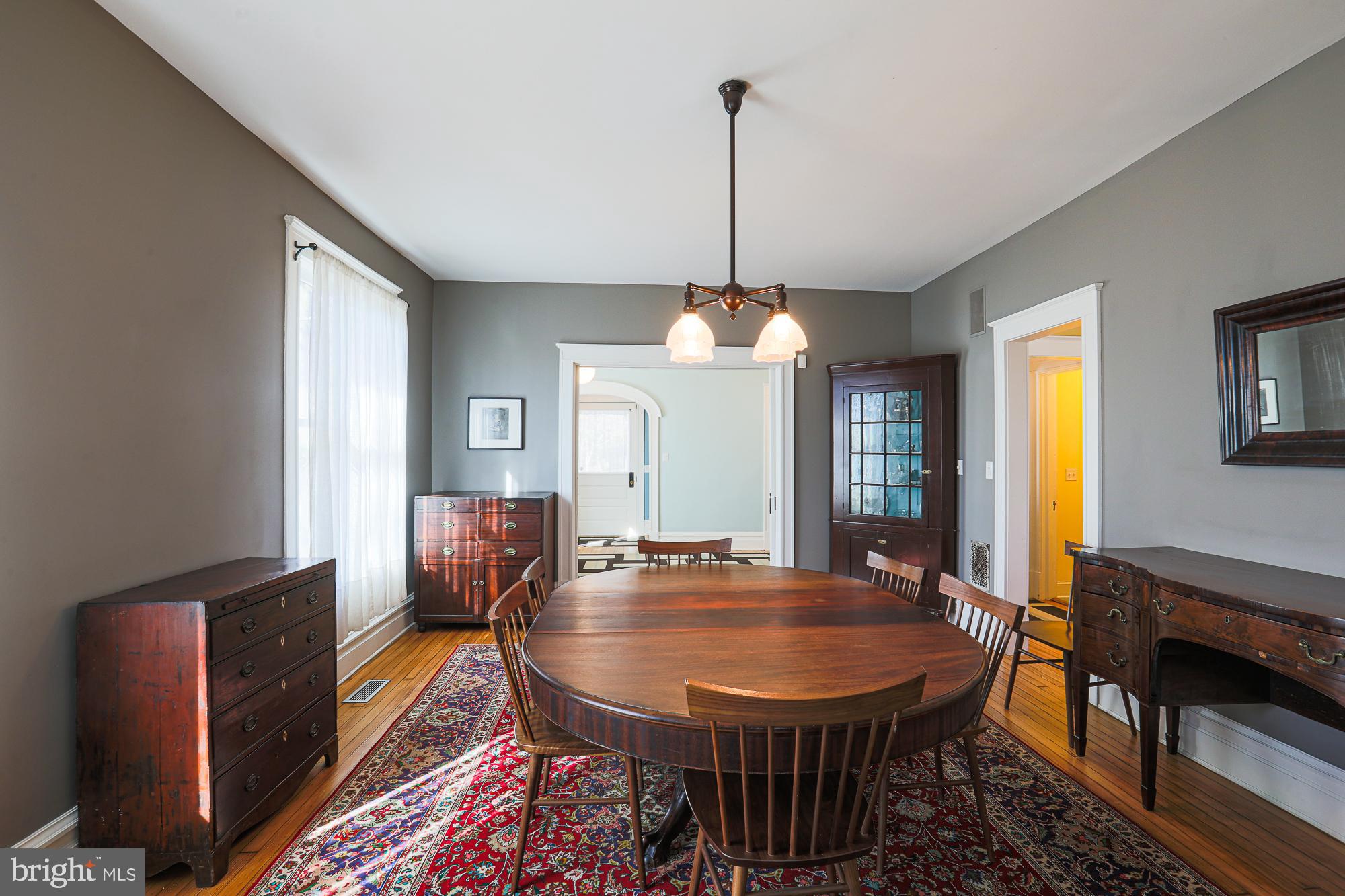 ROLAND PARK - Residential