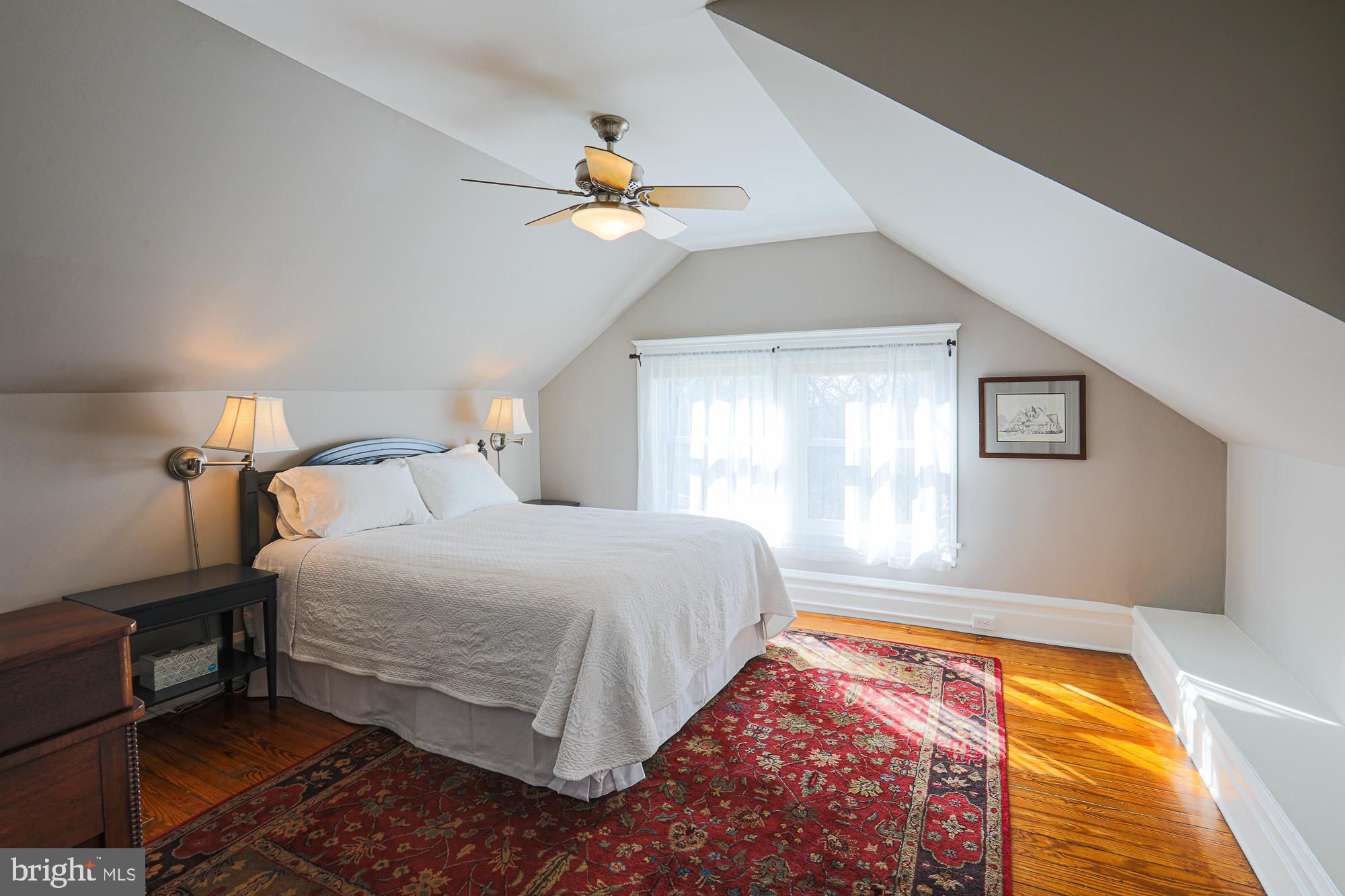 ROLAND PARK - Residential