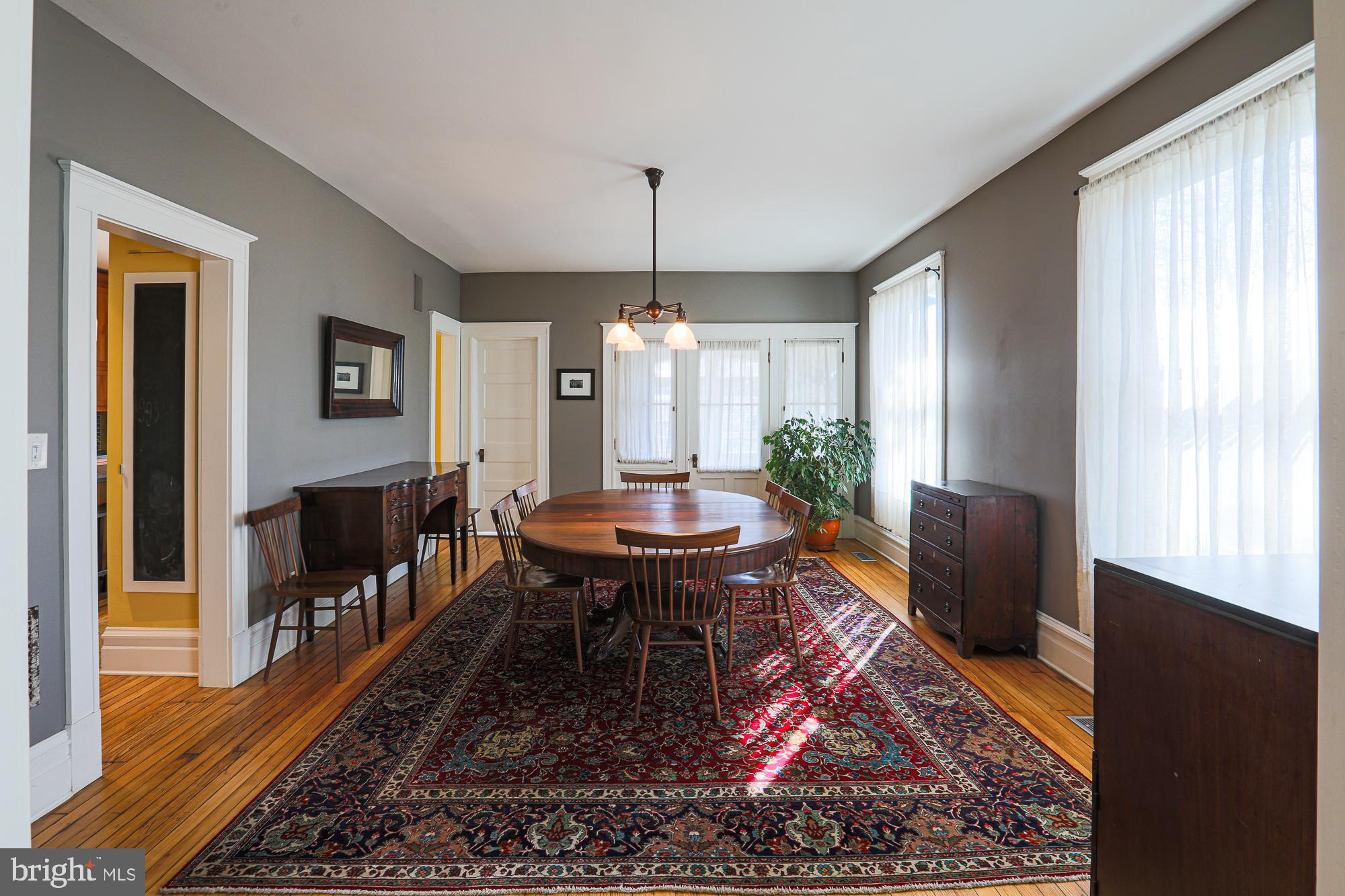 ROLAND PARK - Residential