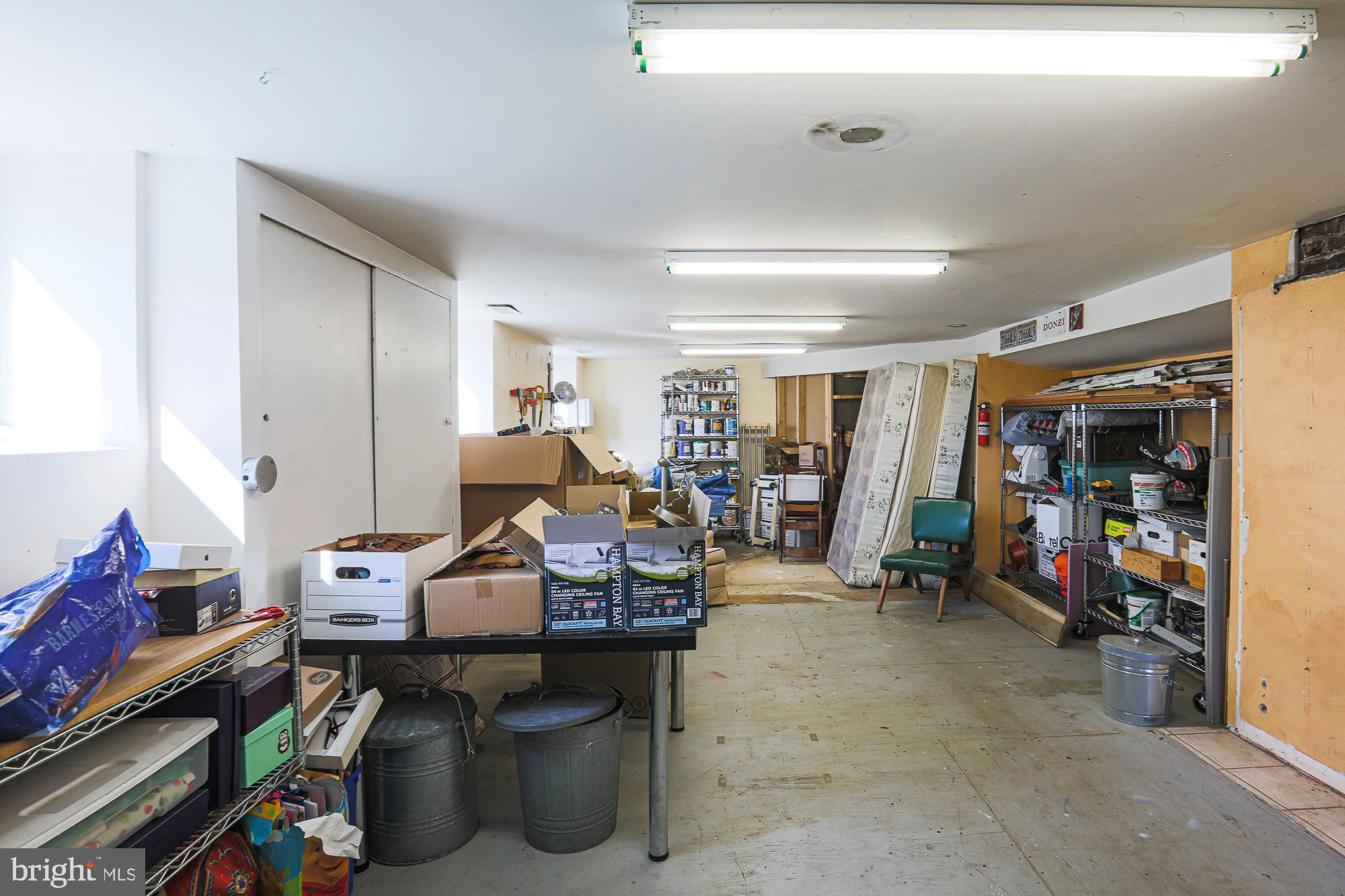 ROLAND PARK - Residential