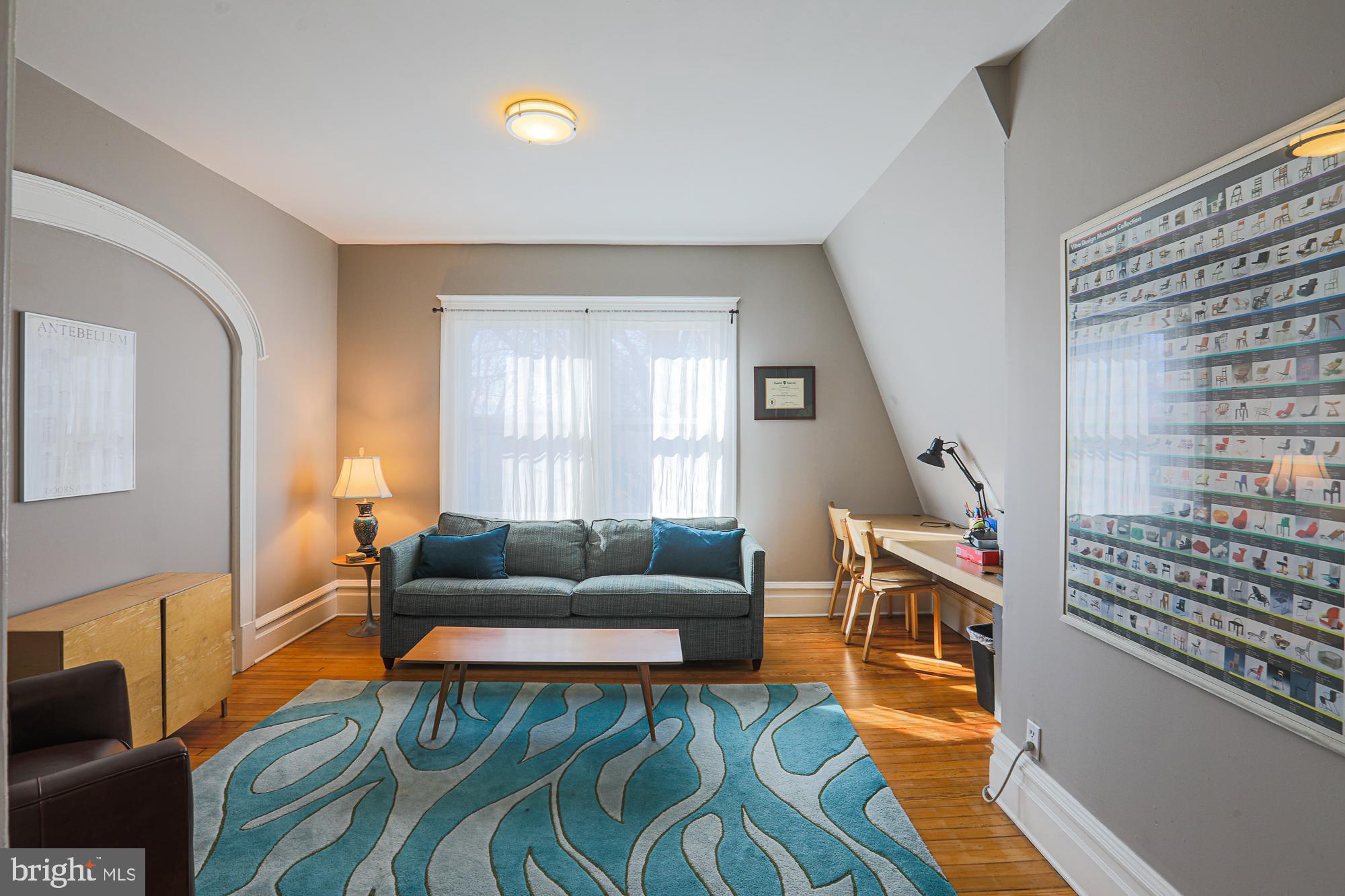 ROLAND PARK - Residential