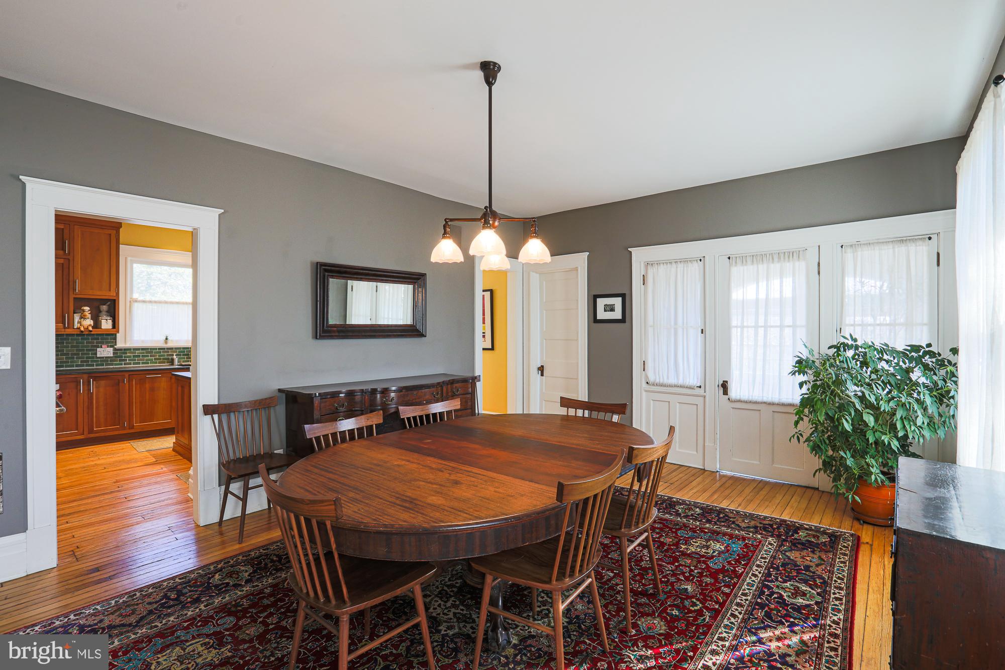 ROLAND PARK - Residential