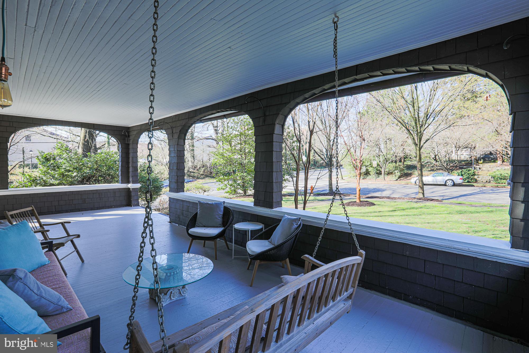 ROLAND PARK - Residential