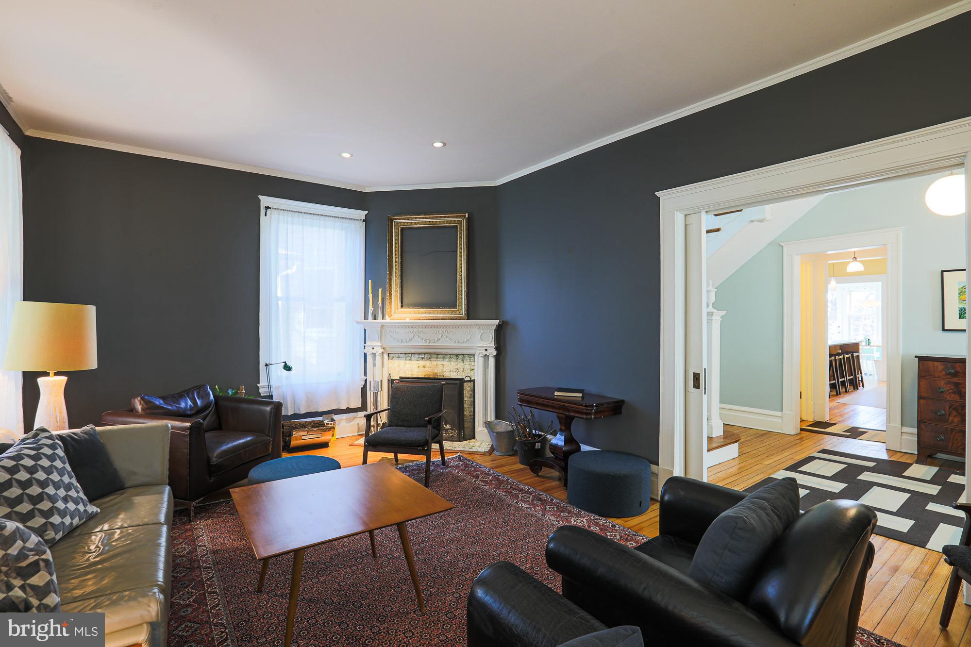 ROLAND PARK - Residential