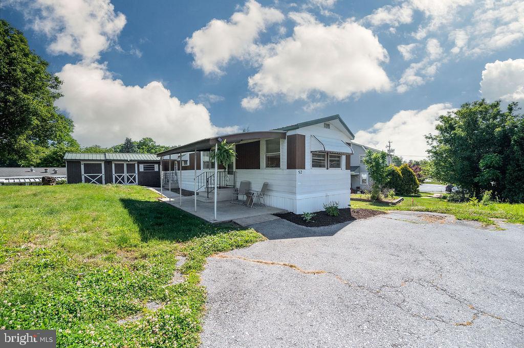 4851 PERKIOMEN AVENUE LOT 52