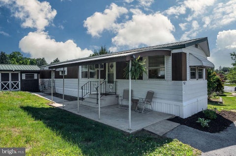 Mobile Home For Sale - 4851 Perkiomen Avenue #LOT 52<br/> READING, PA 19606