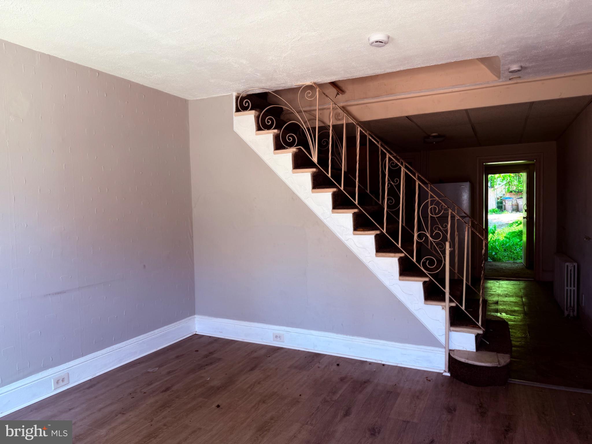 NORRISTOWN - Residential