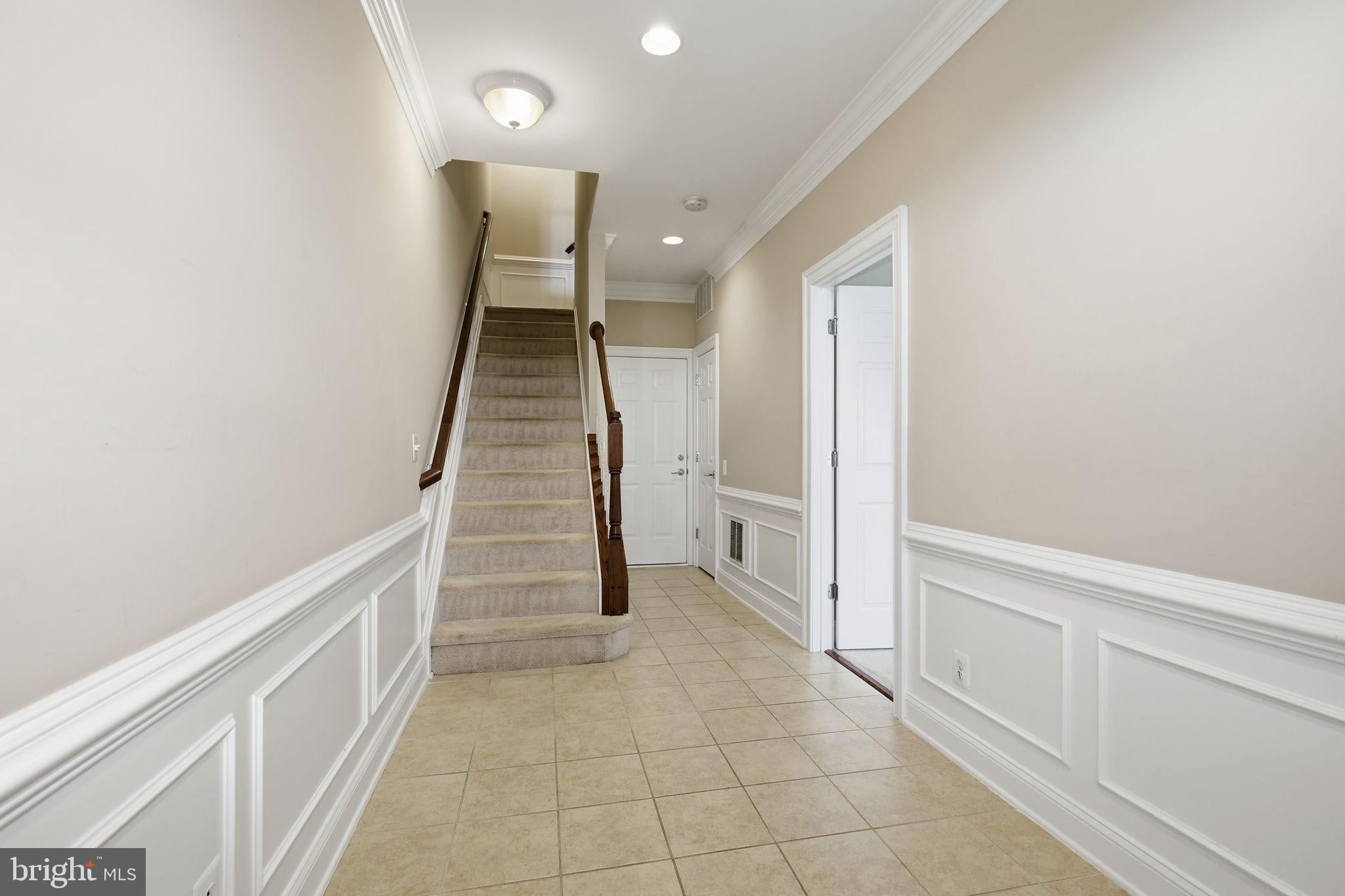 505 FLAMEFLOWER TERRACE SE