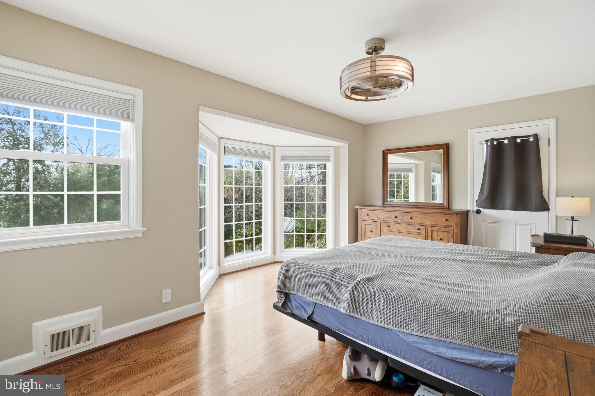 AURORA HILLS - Residential