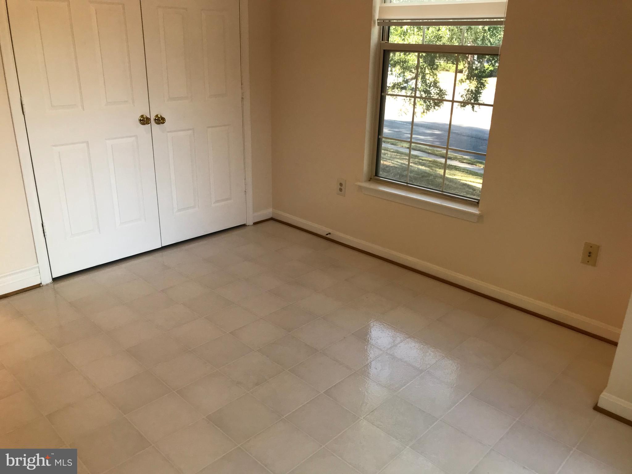 CENTRE RIDGE - Residential Lease