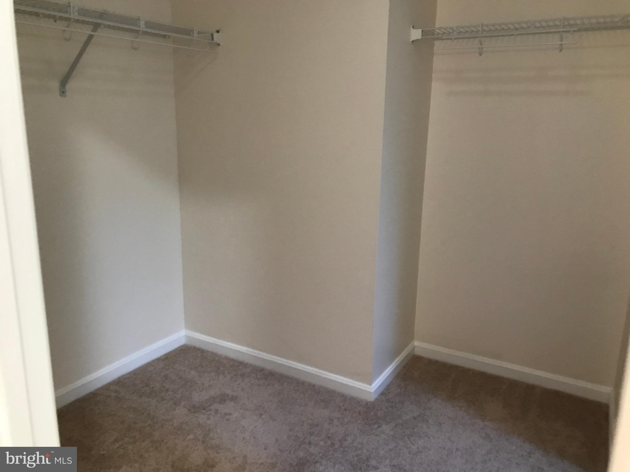 CENTRE RIDGE - Residential Lease