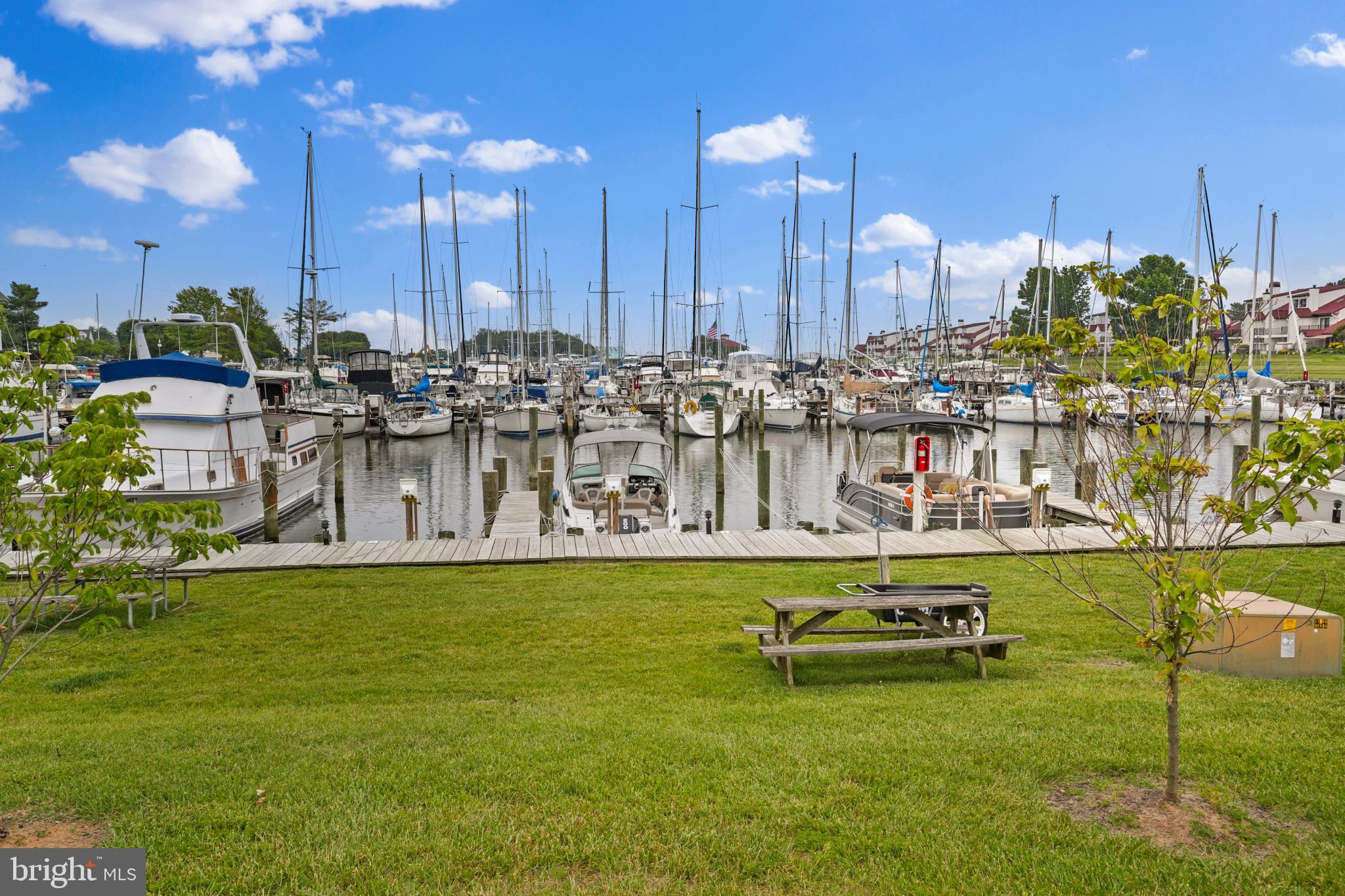 BAYSIDE - Residential