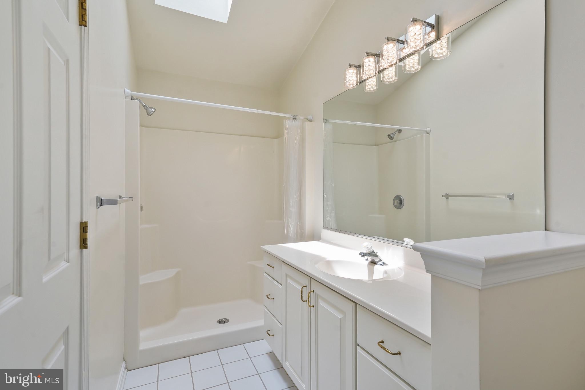 BAYSIDE - Residential