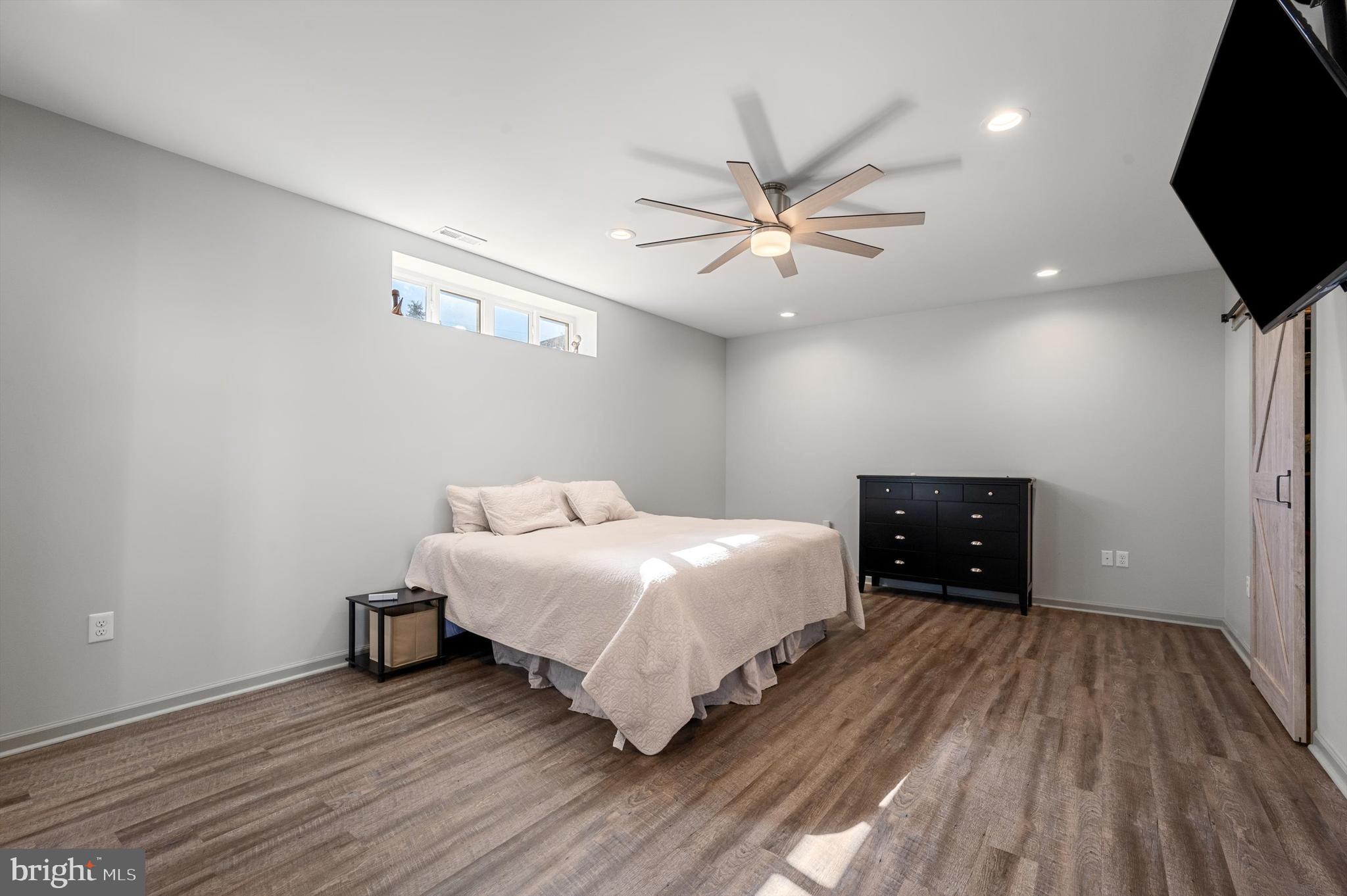 KENDALL MILLS - Residential