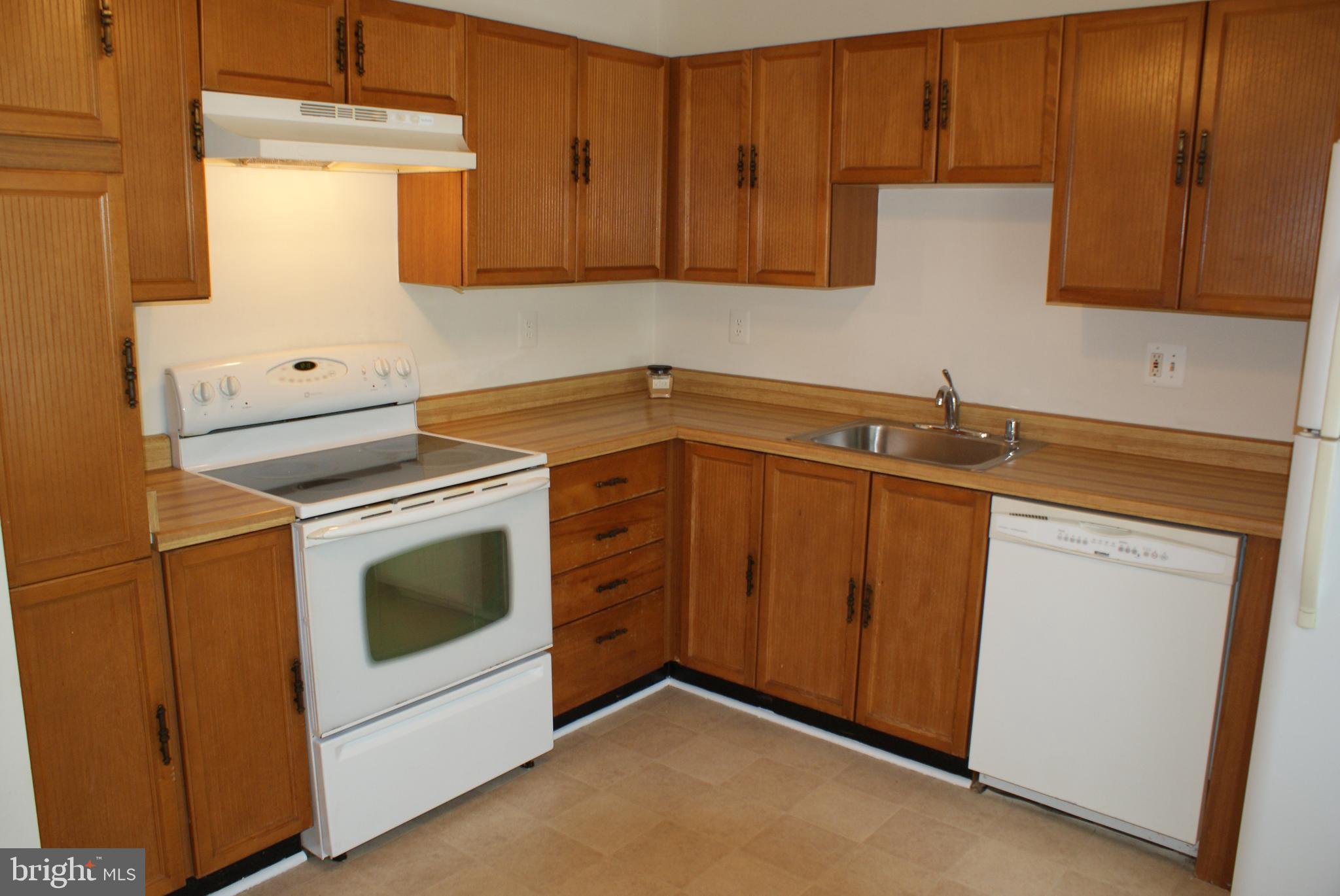 CIPRIANO SPRINGS CONDO - Residential Lease