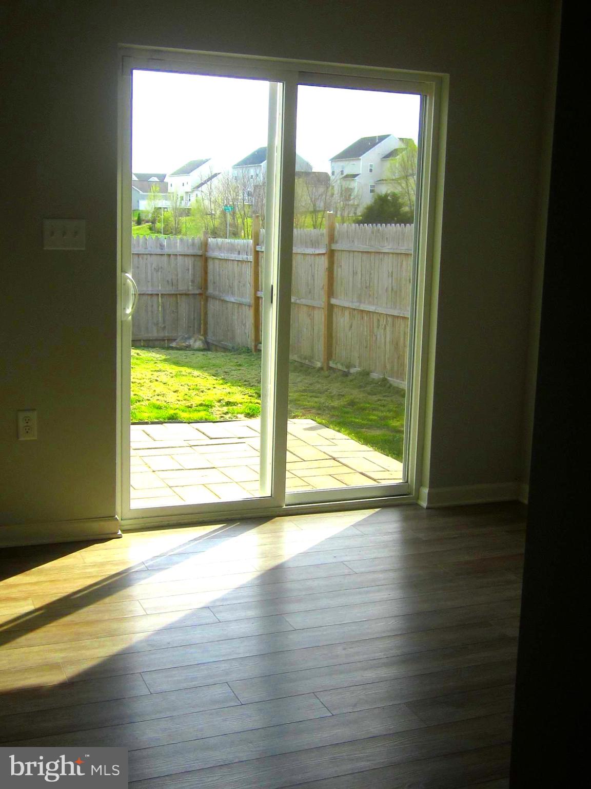 MCCAULEY CROSSING - Residential Lease