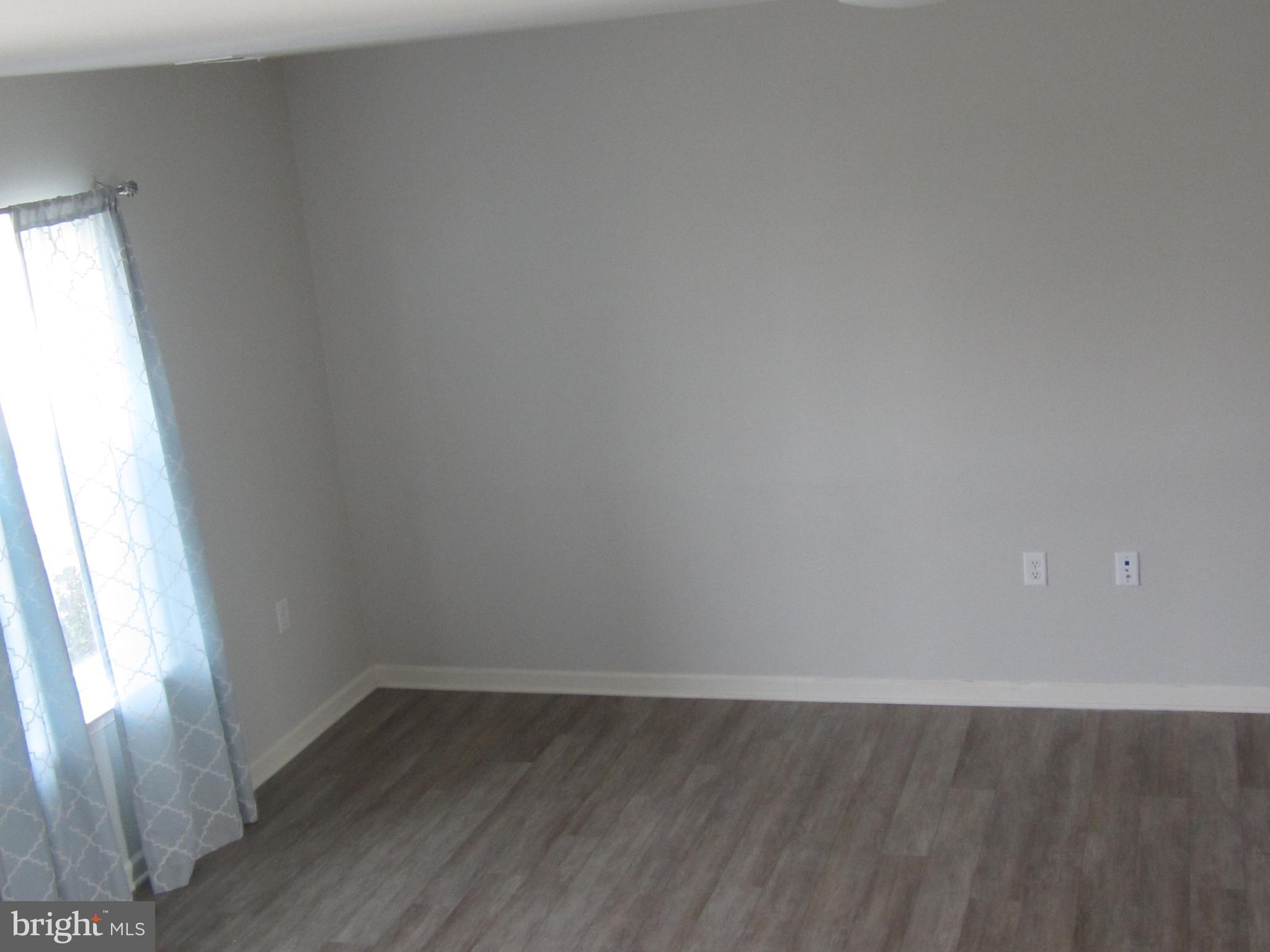 MCCAULEY CROSSING - Residential Lease