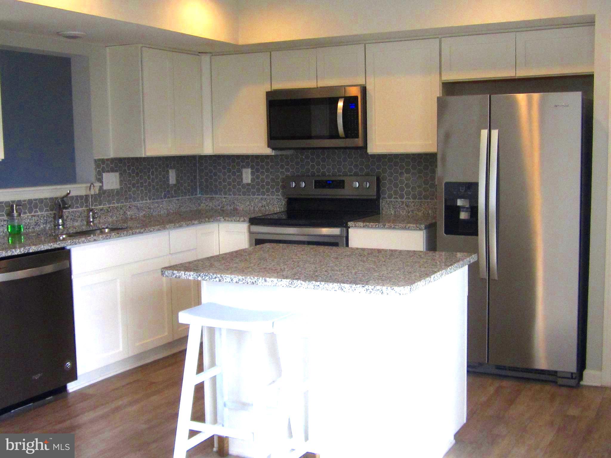 MCCAULEY CROSSING - Residential Lease