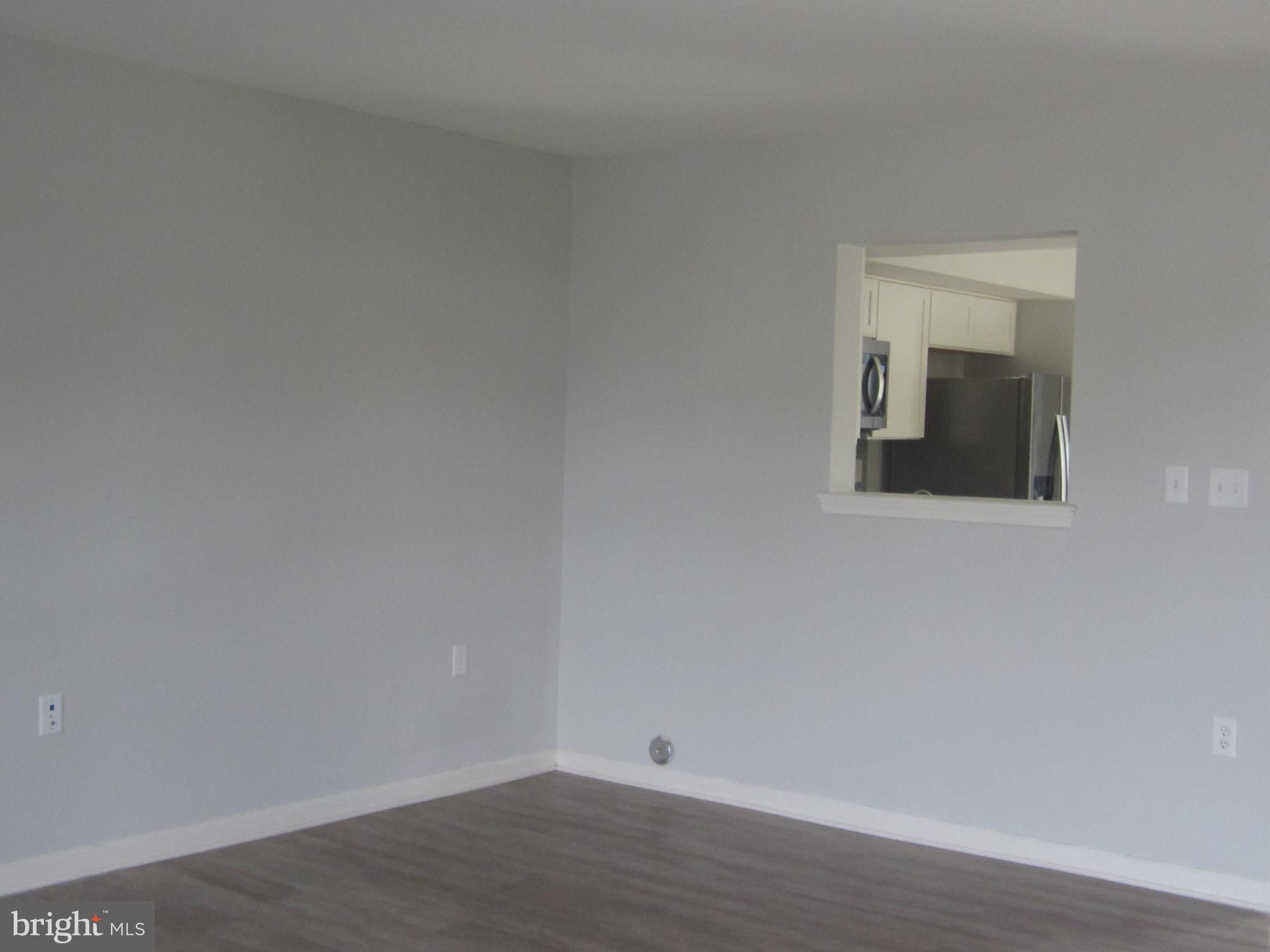 MCCAULEY CROSSING - Residential Lease