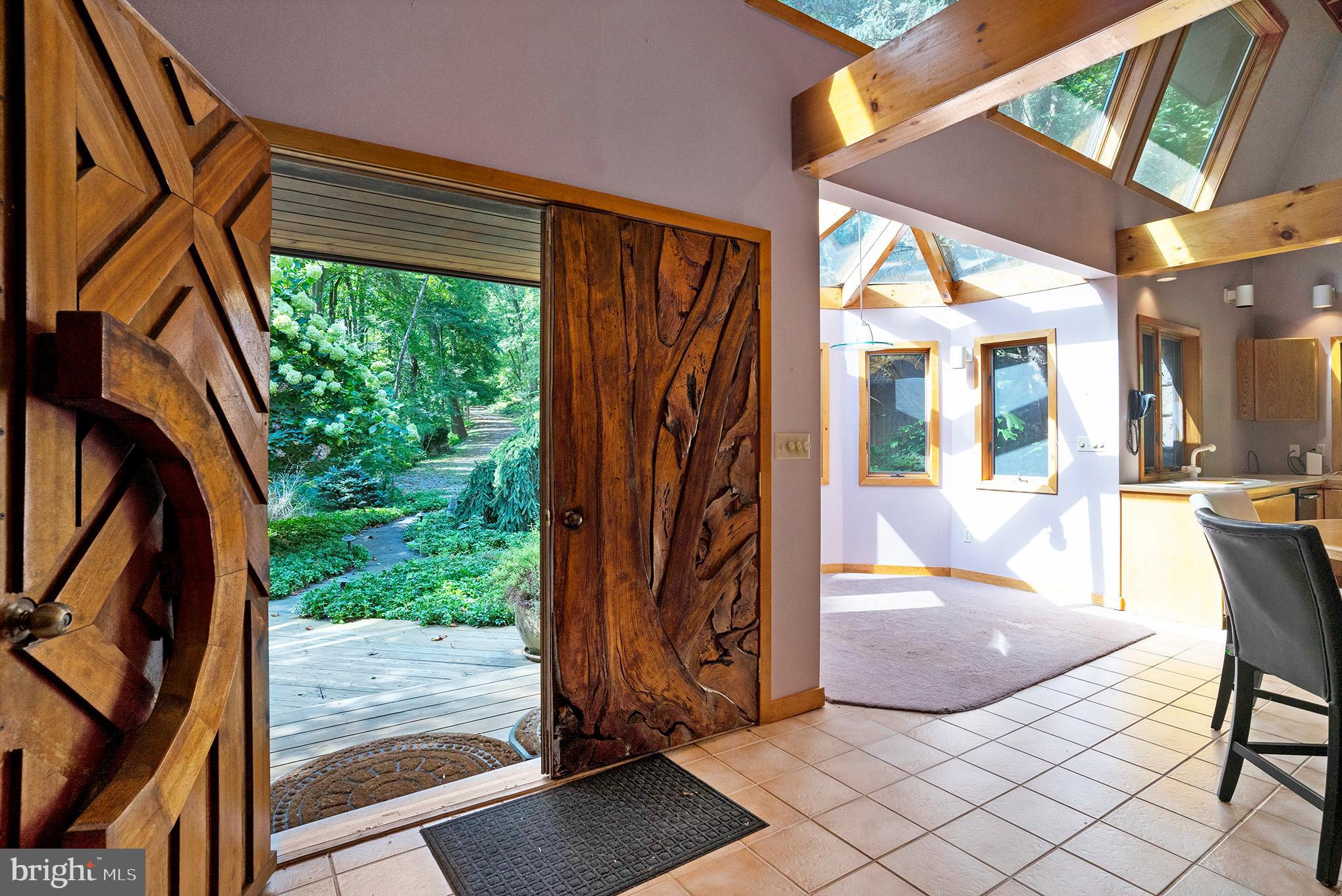 VALLEY FORGE MTN - Residential