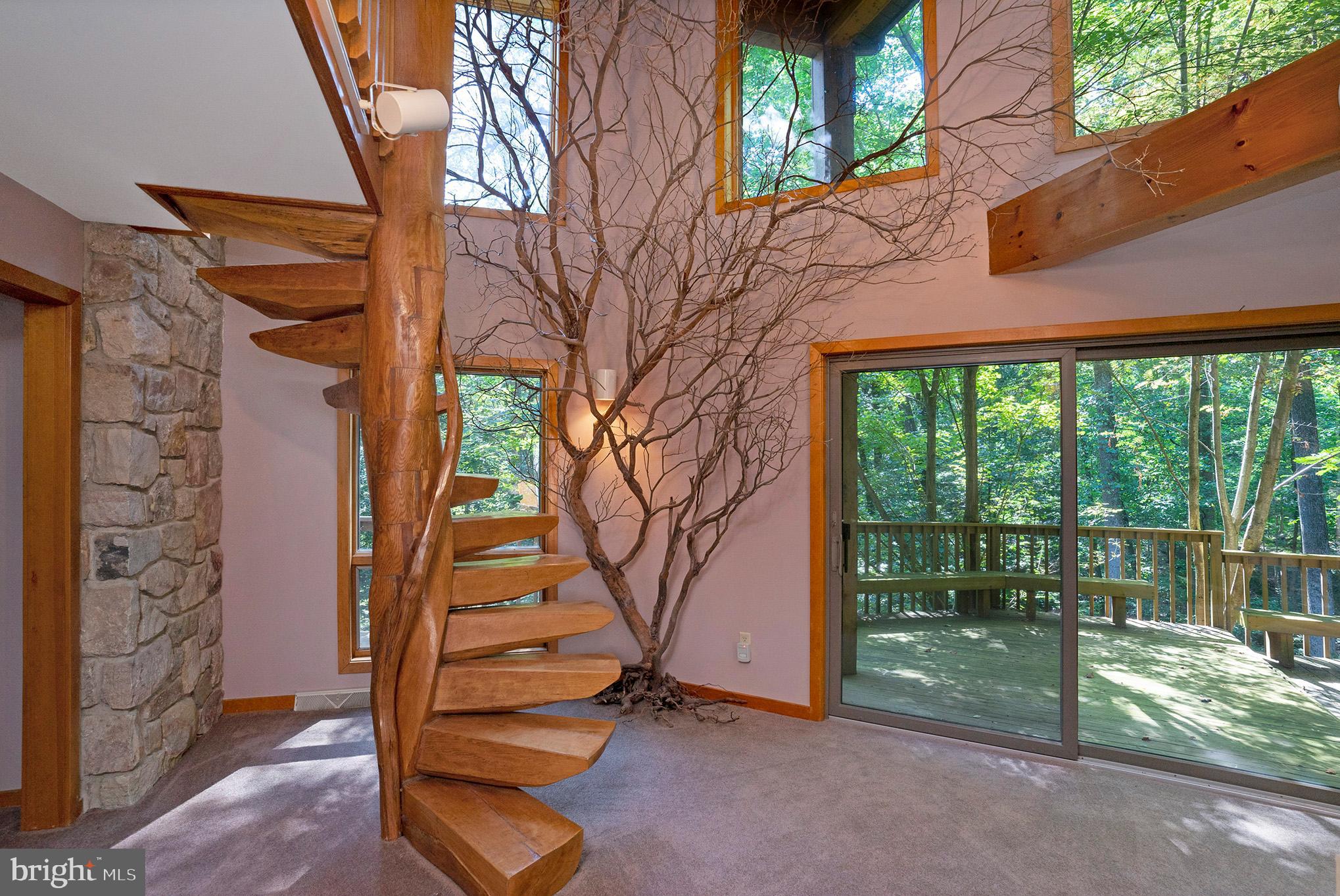 VALLEY FORGE MTN - Residential